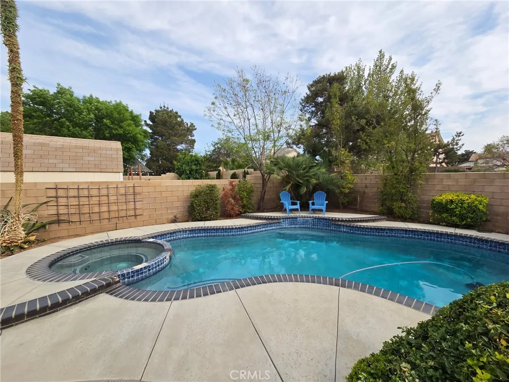 Additional image 5 of 40432 Aster Pl, Palmdale, CA 93551