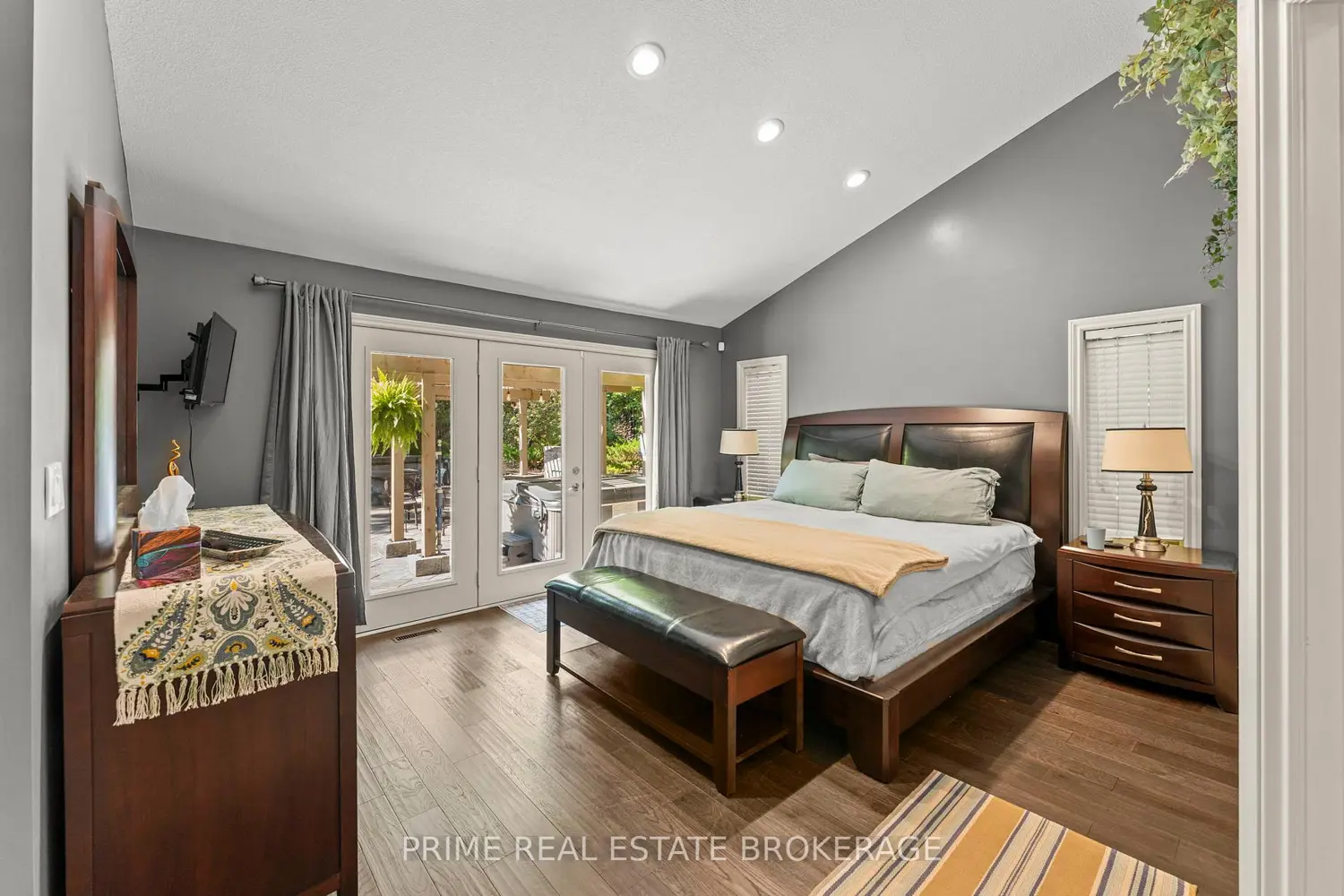 Additional image 9 of 10219 Pinetree Drive