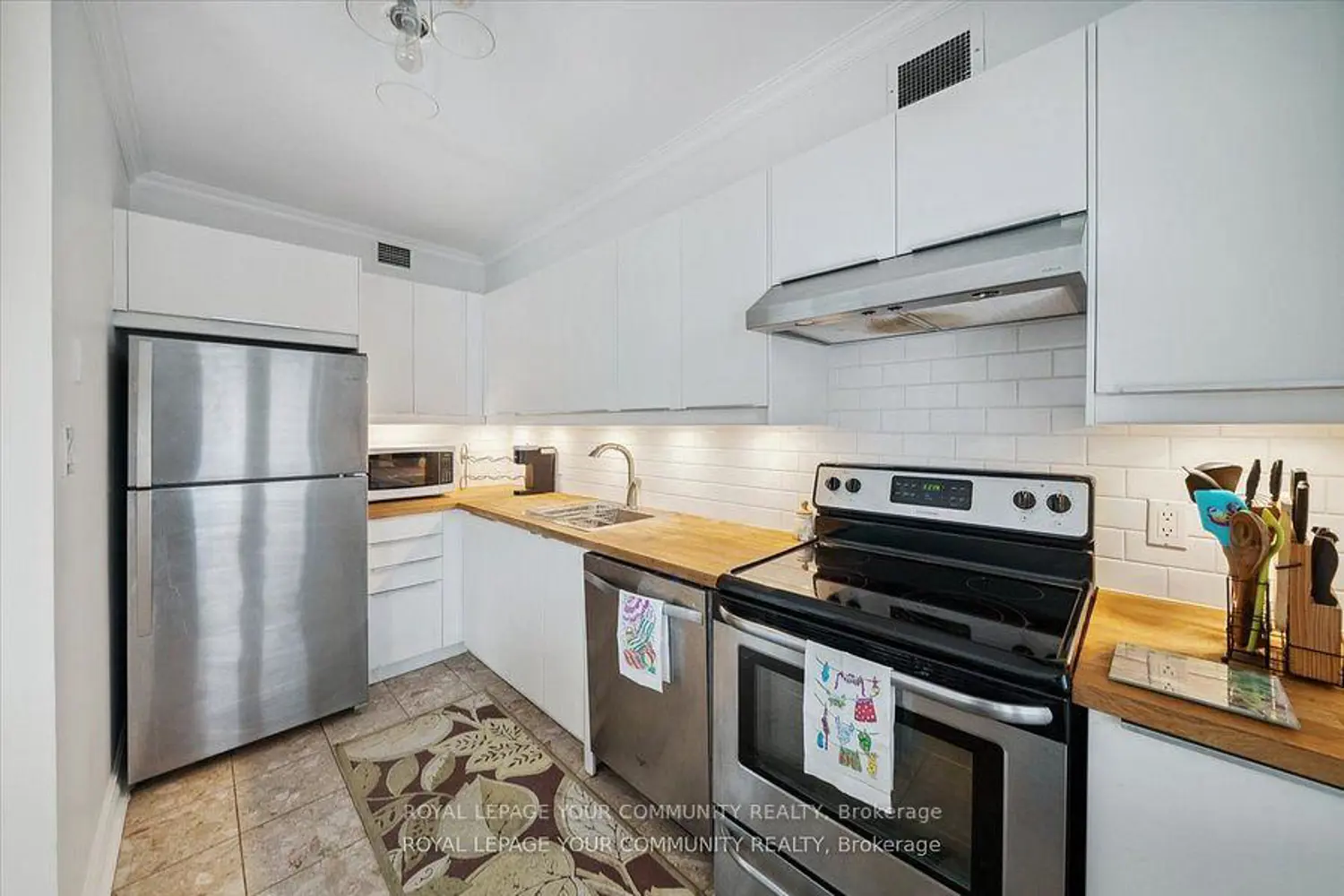 Additional image 10 of 60 Kippendavie Avenue 201