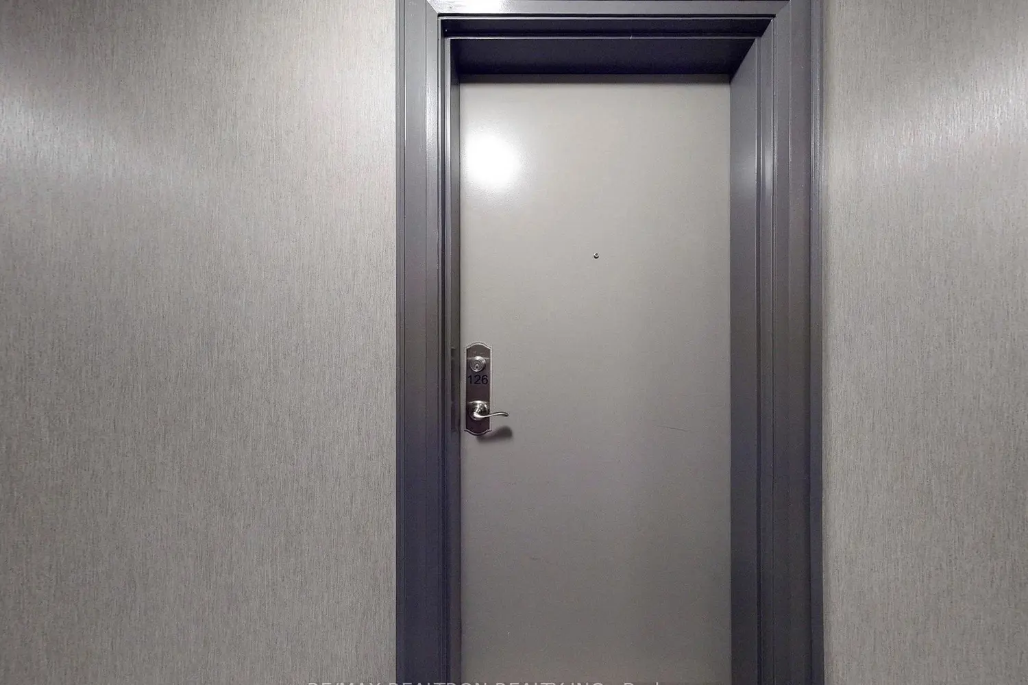 Additional image 5 of 28 Prince Regent Street 126