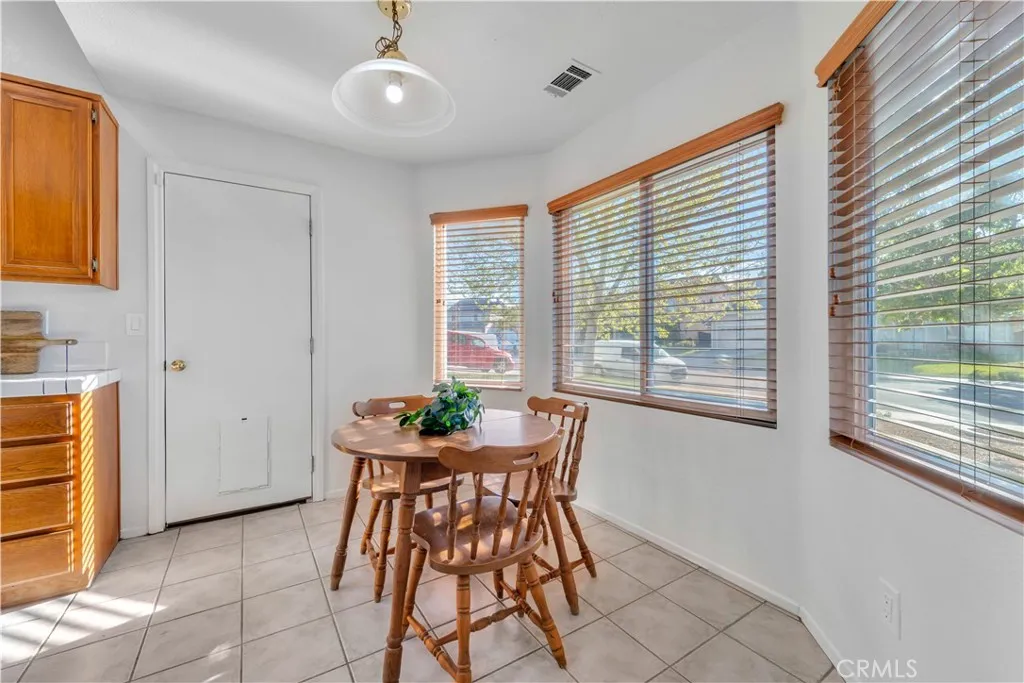 Additional image 31 of 40432 Aster Pl, Palmdale, CA 93551