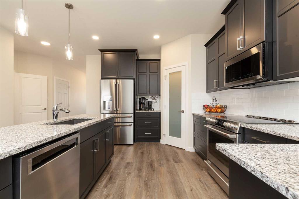 Additional image 6 of 701-1940 Parkside Way E, Coaldale, AB, T1M1N6