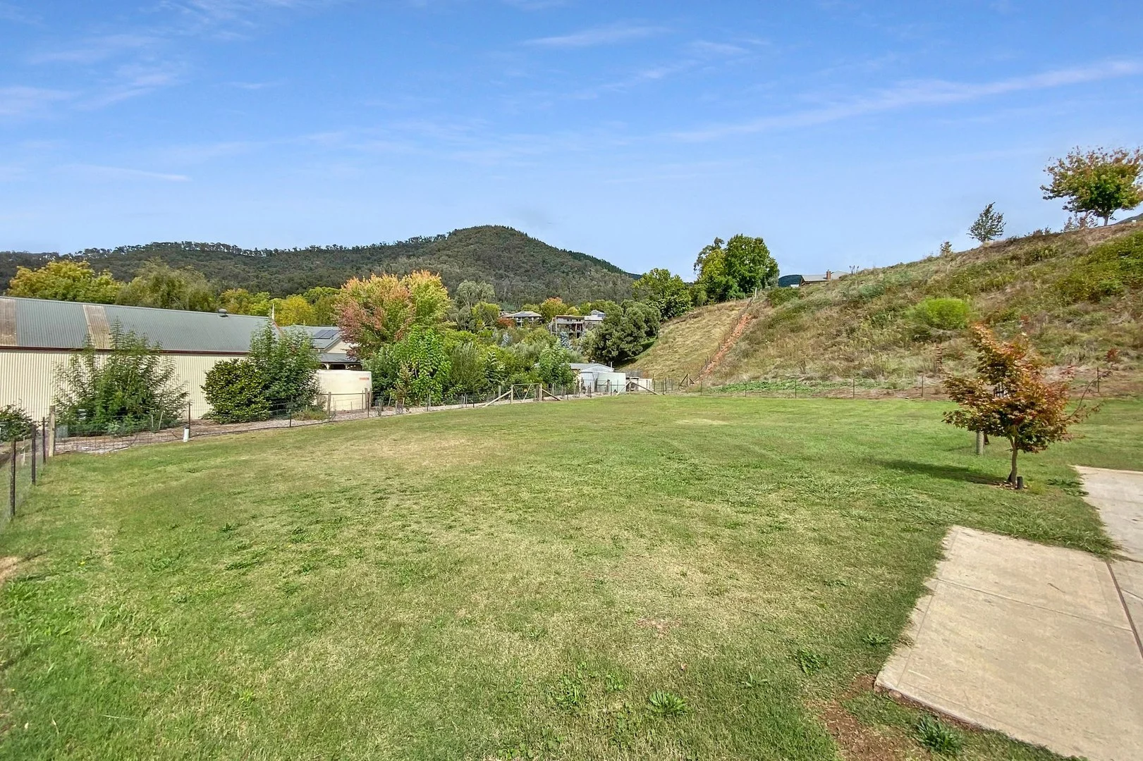 10 Stockman Drive, Bright VIC 3741