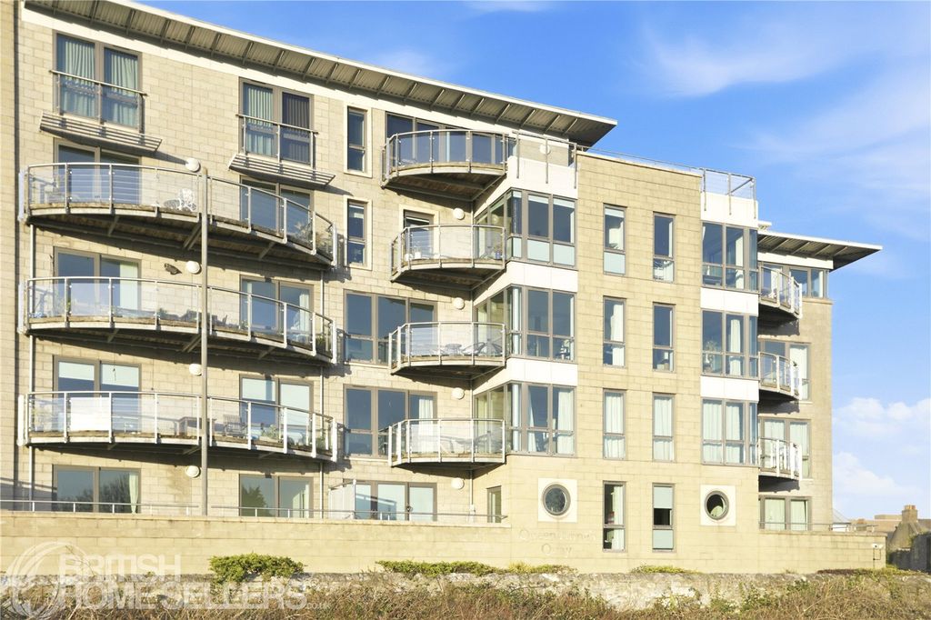 2 bed flat for saleParsonage Way, Plymouth, Devon PL4