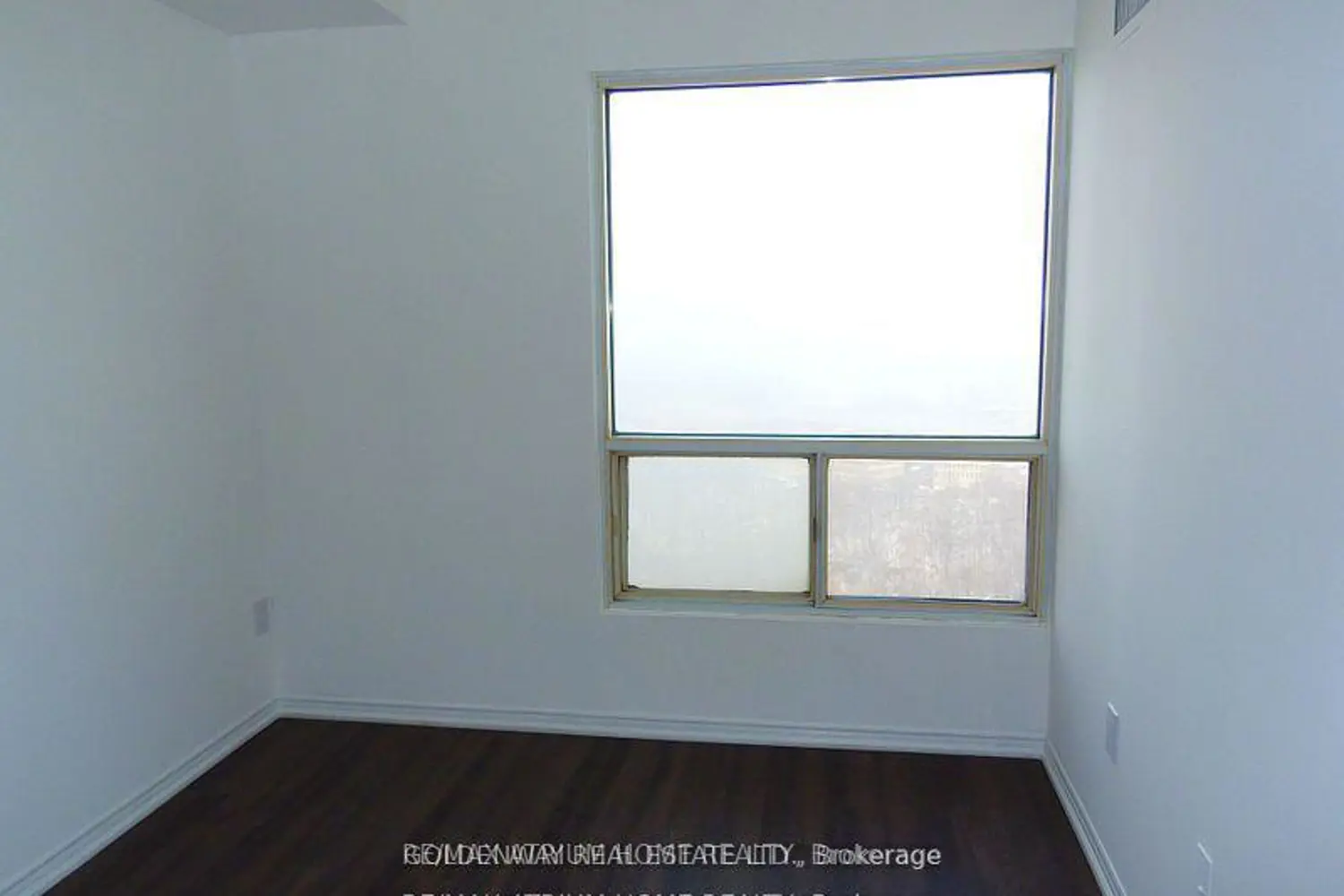 Additional image 10 of 7 Concorde Place 2901