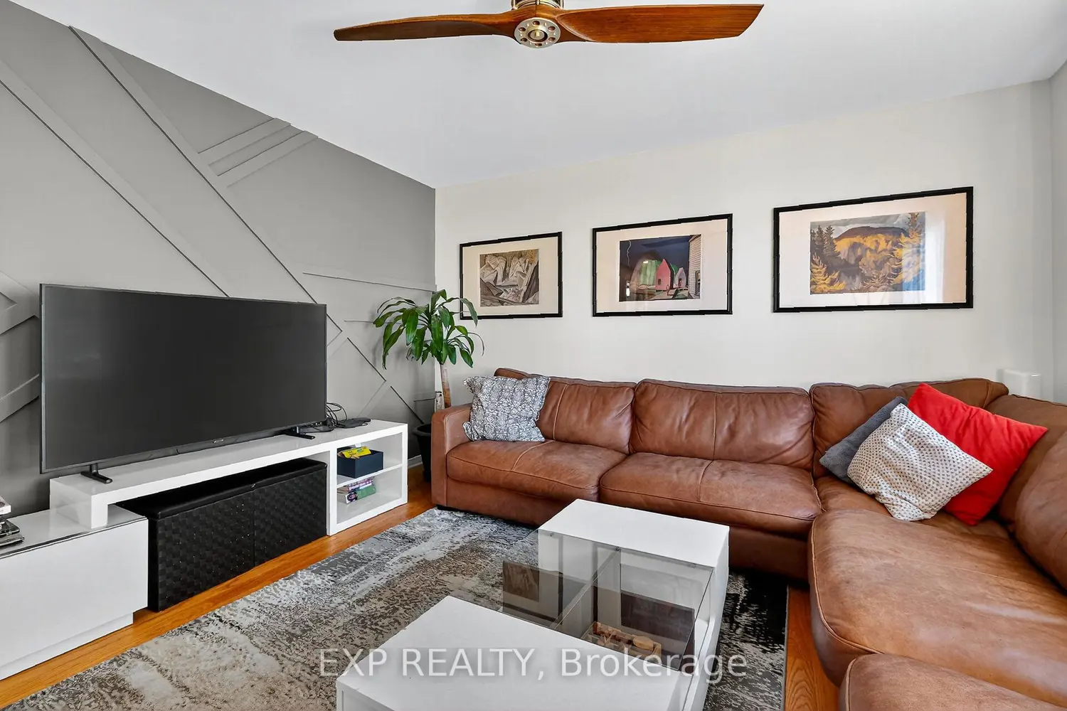 Additional image 4 of 544 Loucks Drive