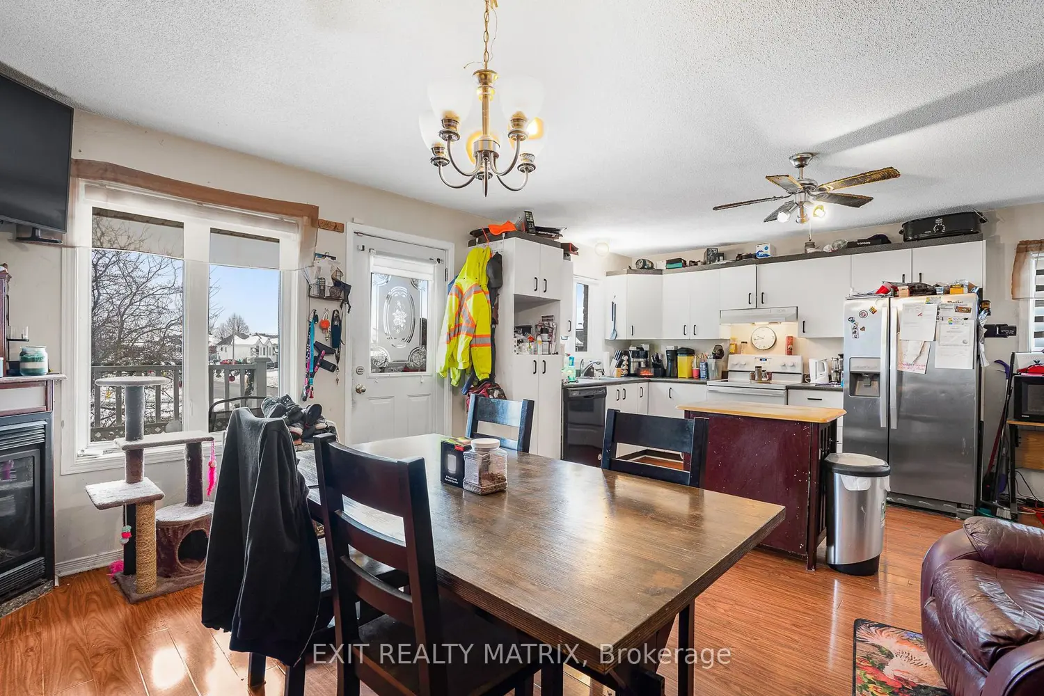 Additional image 9 of 993 Jacynthe Street