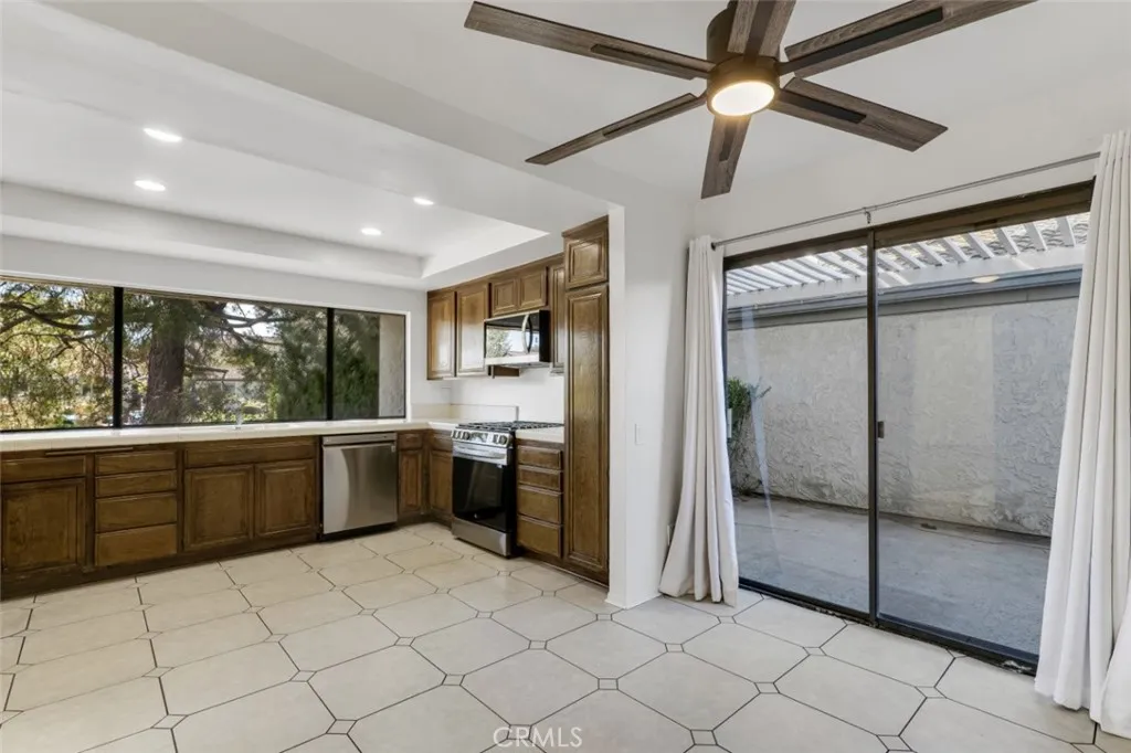 Additional image 21 of 3832 Mainsail Circle, Westlake Village, CA 91361