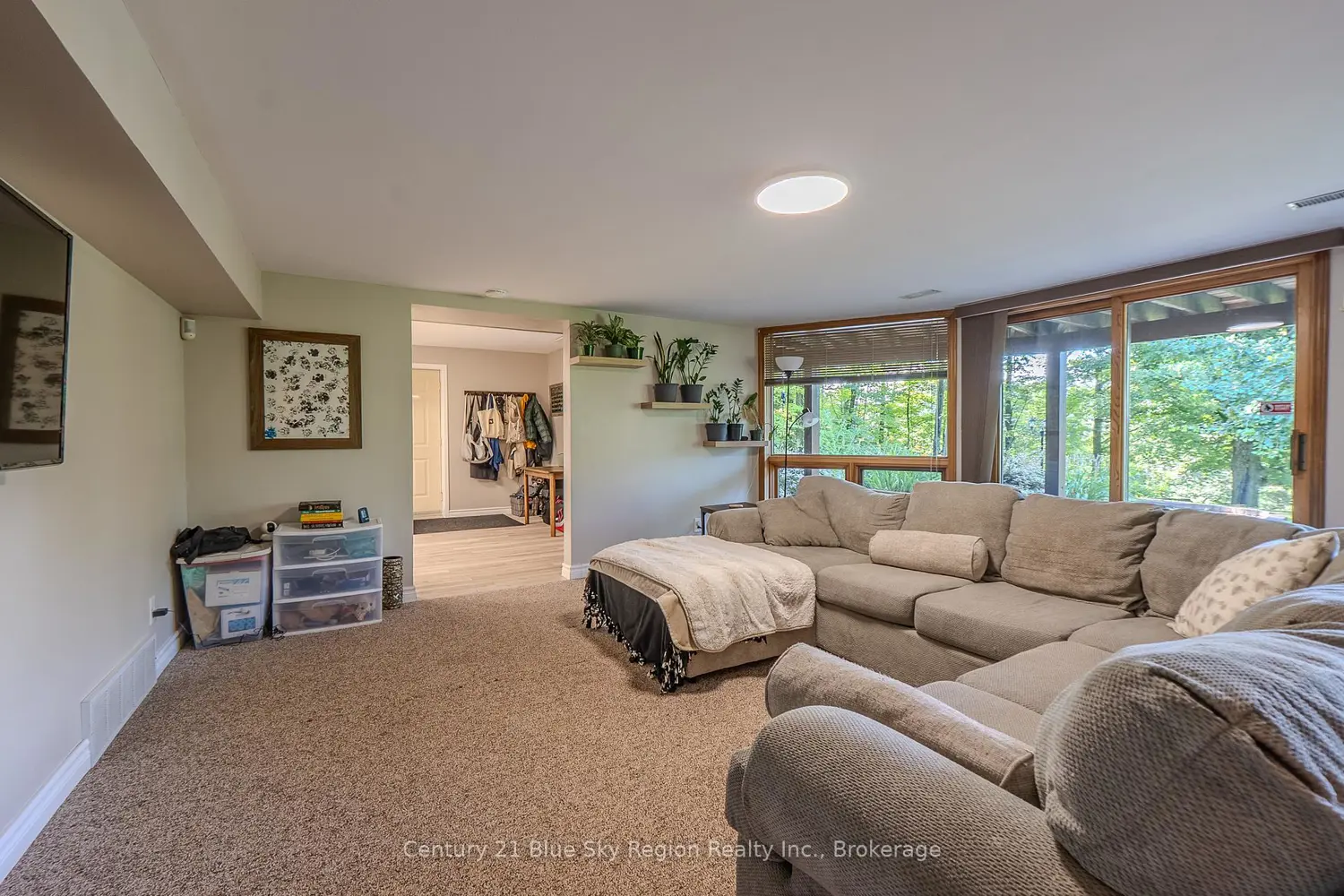 Additional image 17 of 708 Anita Avenue