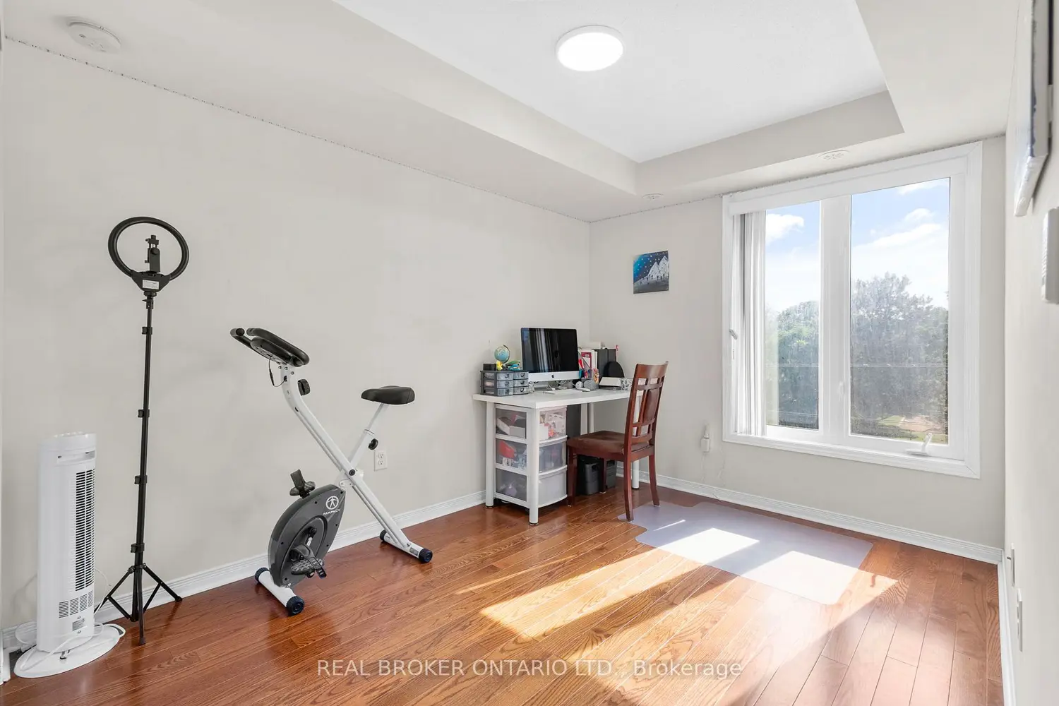 Additional image 15 of 649E Warden Avenue 27
