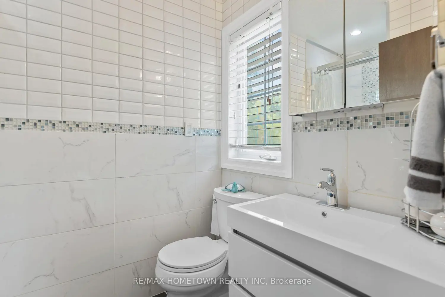 Additional image 9 of 1020 Crestwood Drive