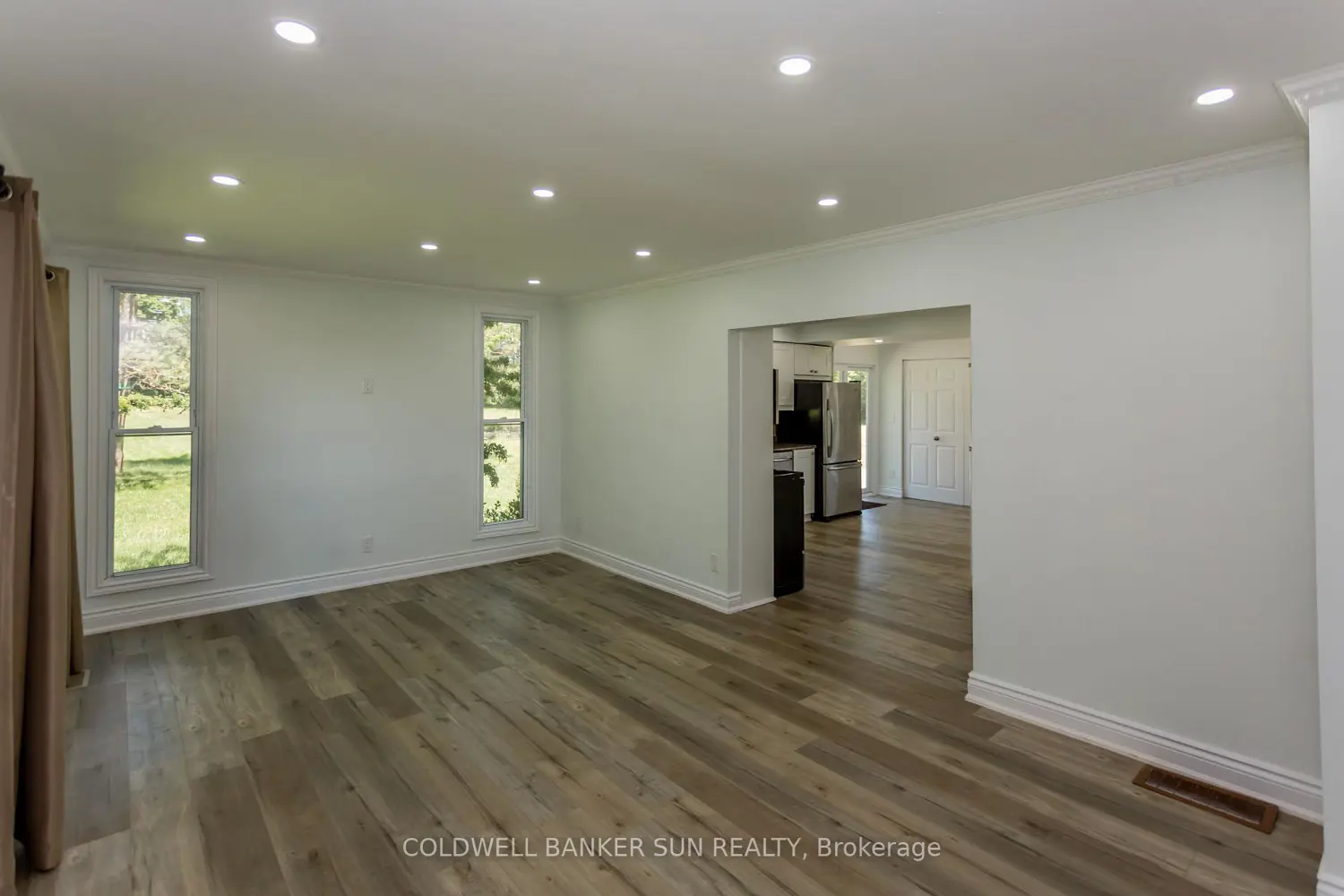 Additional image 7 of 686078 Oxford Rd 2 Road