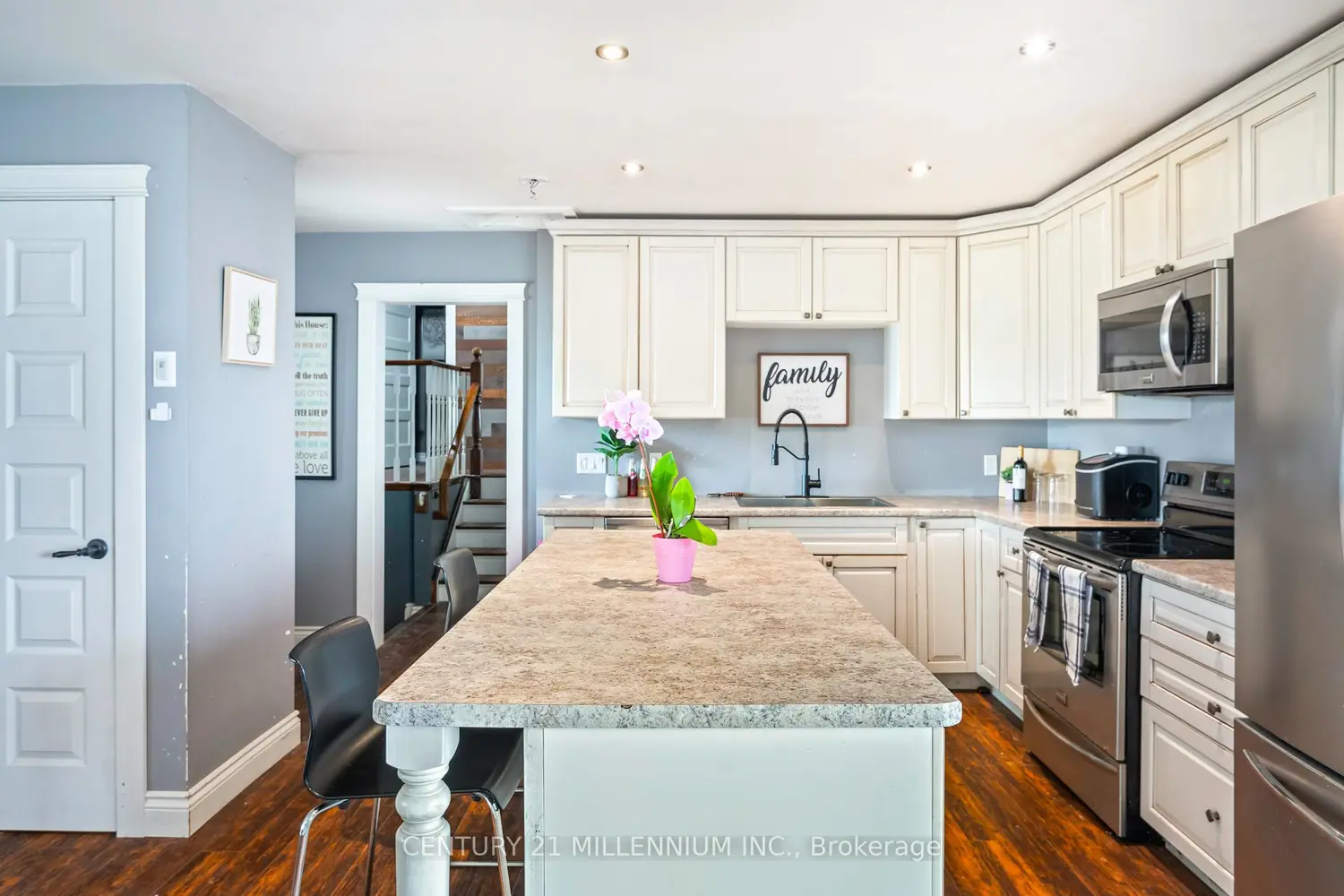 Additional image 7 of 185452 Grey Road 9 Road