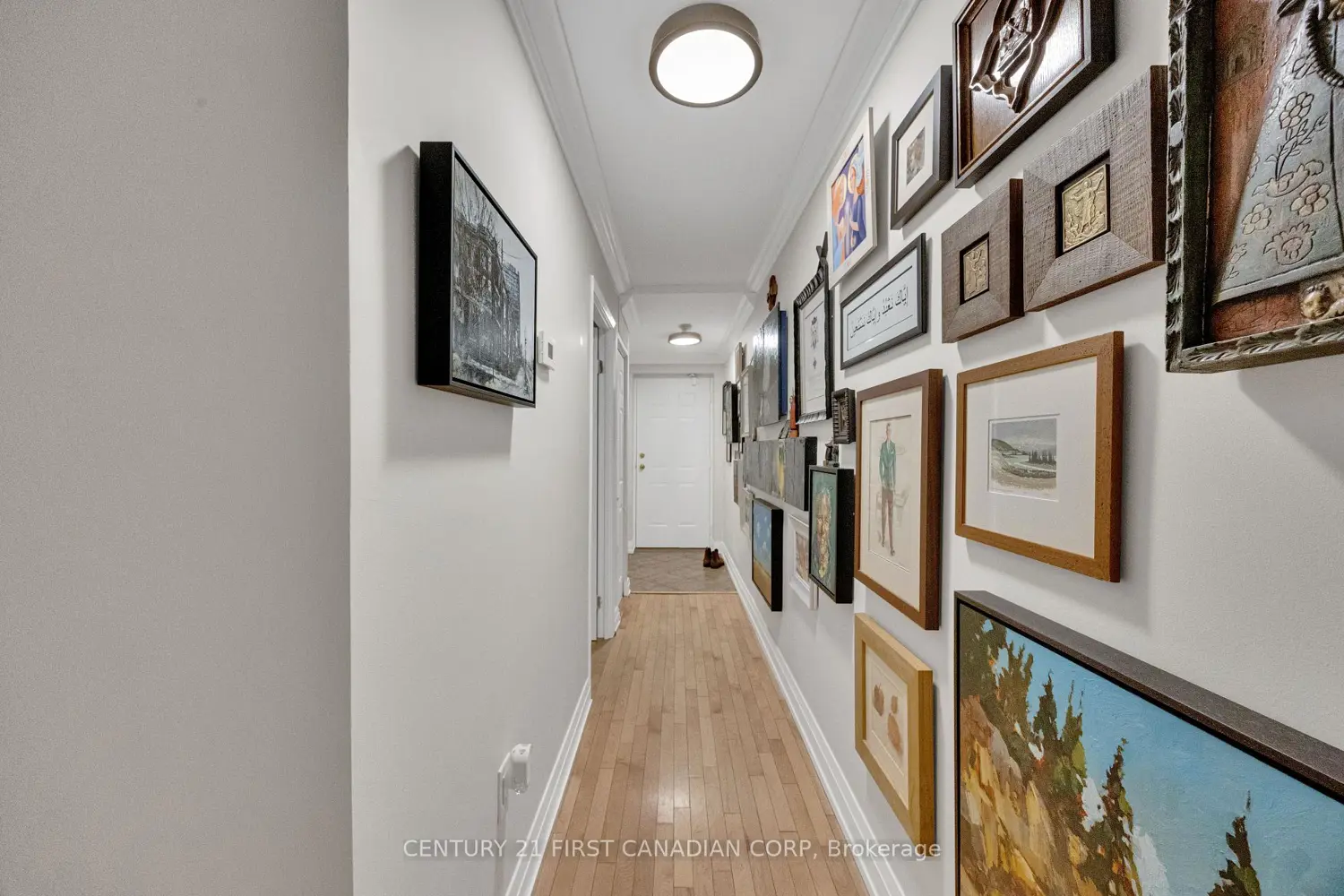 Additional image 6 of 275 Queens Avenue 202