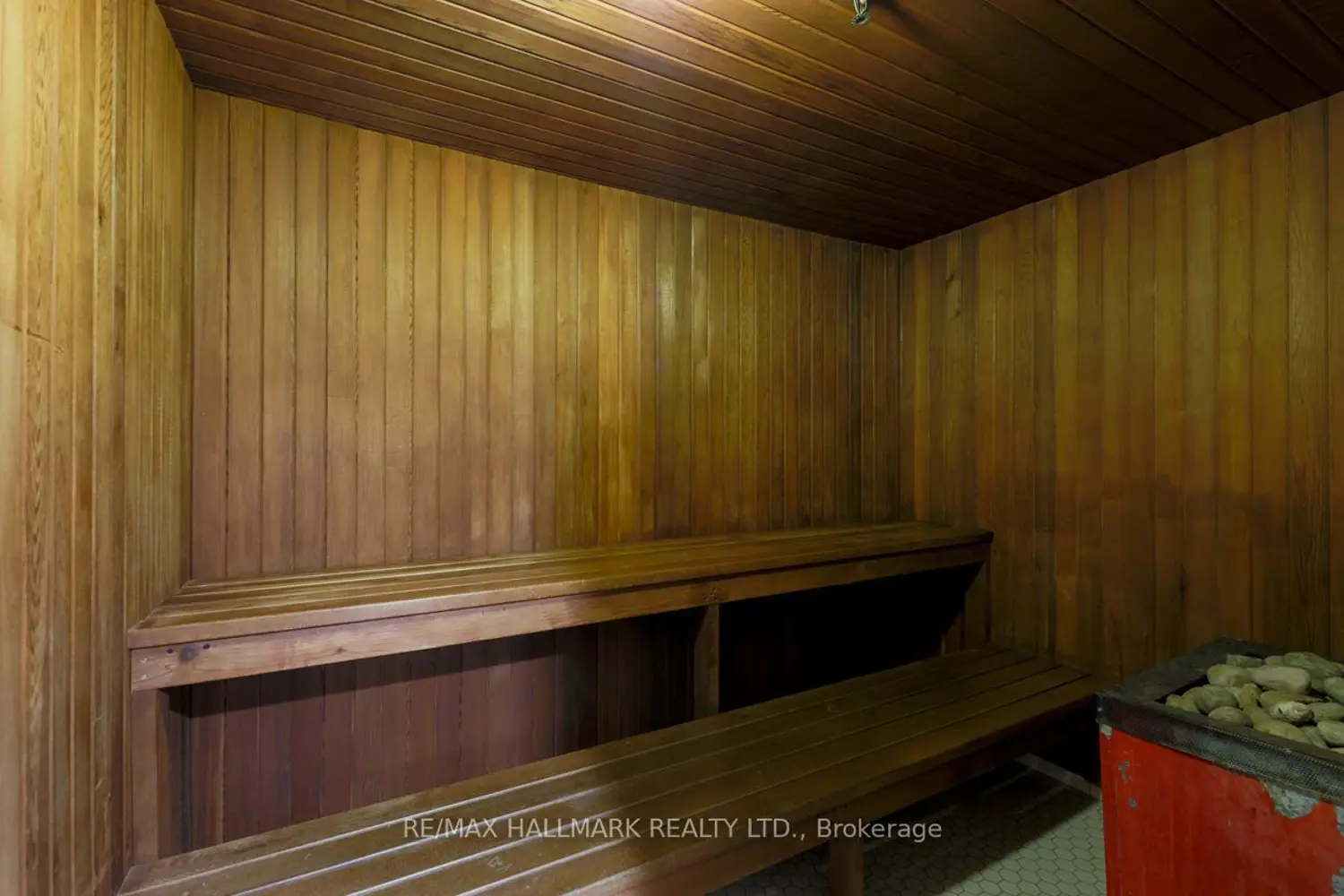 Additional image 14 of 3590 Kaneff Crescent 702