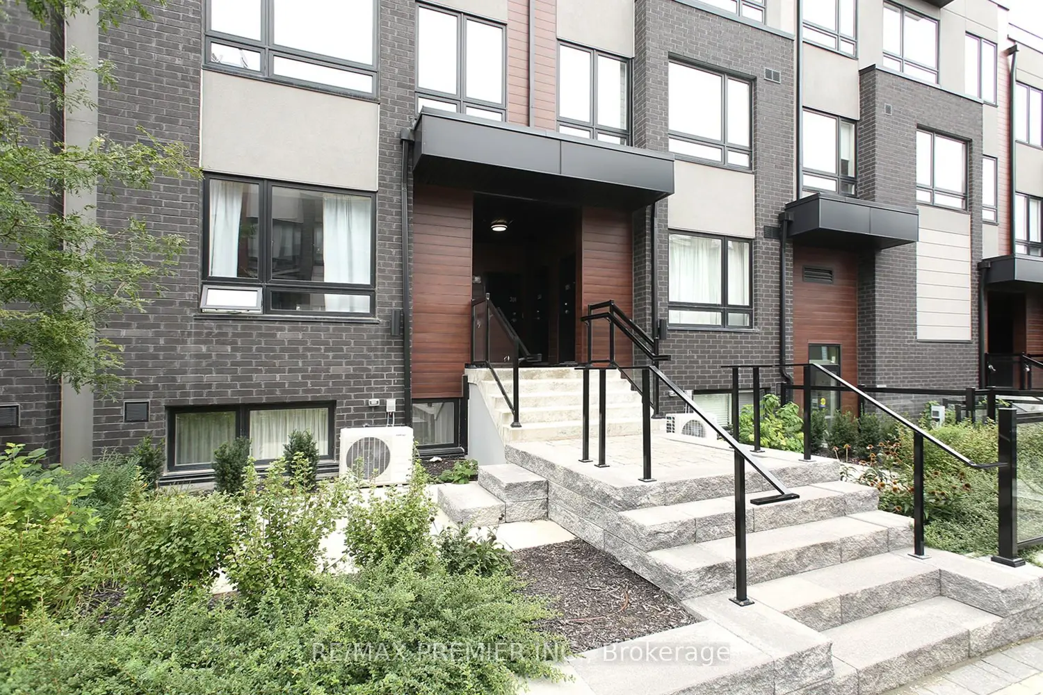 1100 Briar Hill Avenue 312