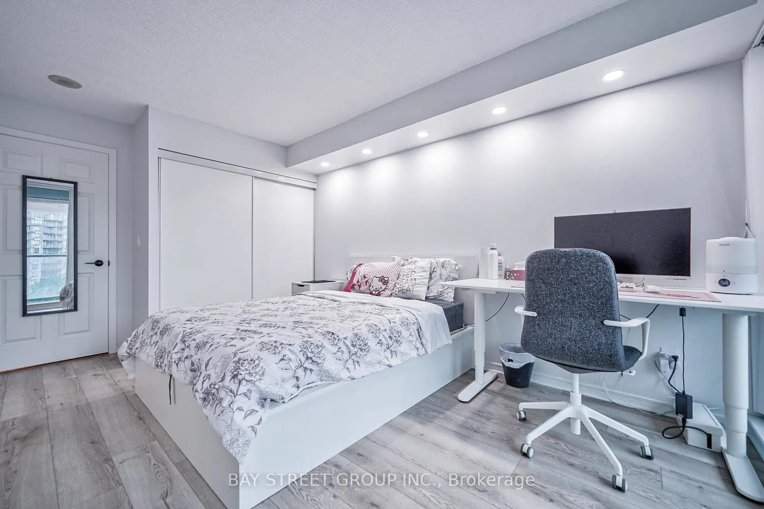 Additional image 15 of 5500 Yonge Street 803