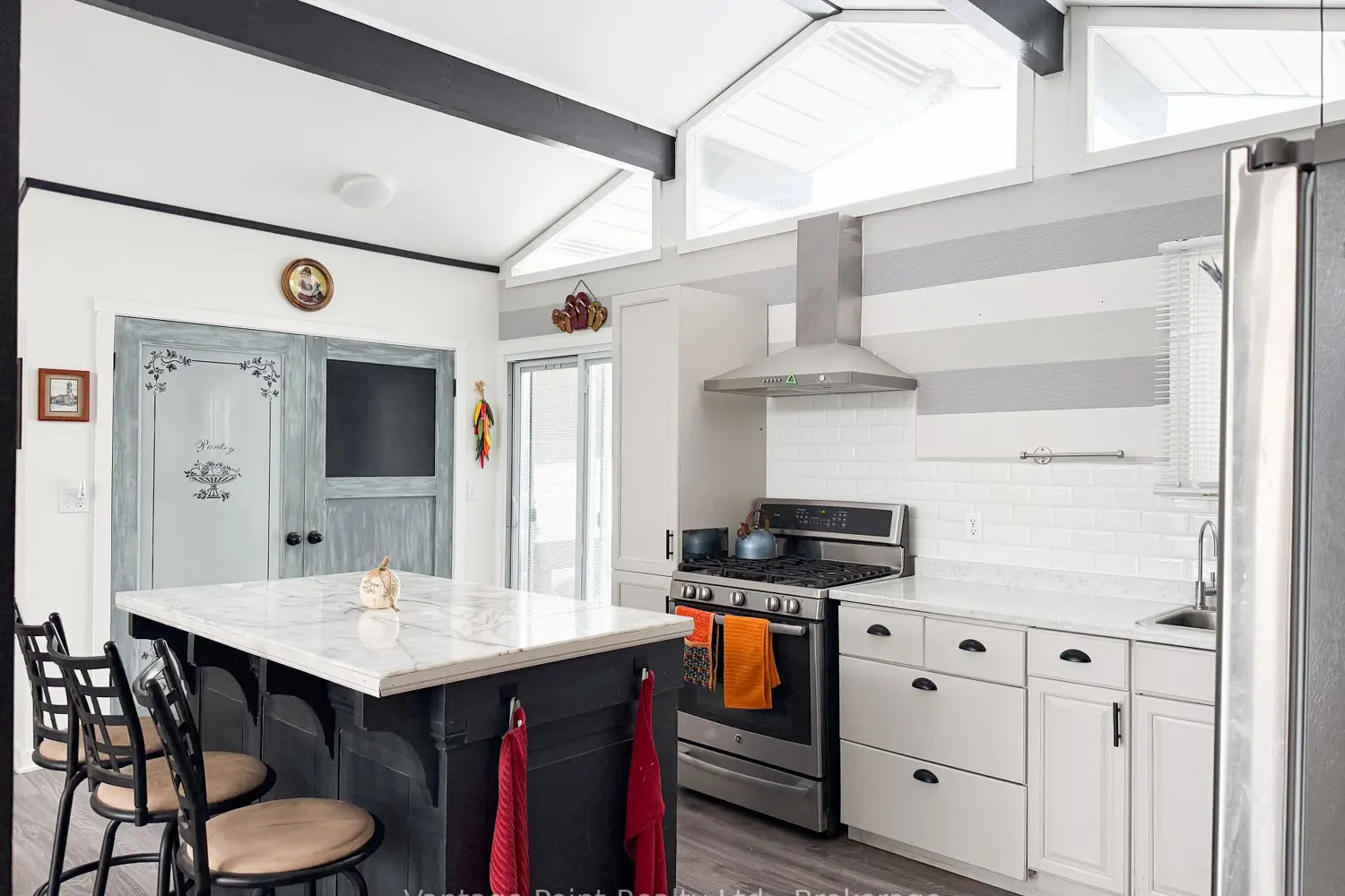 Additional image 2 of 474828 Townsend Lake Road