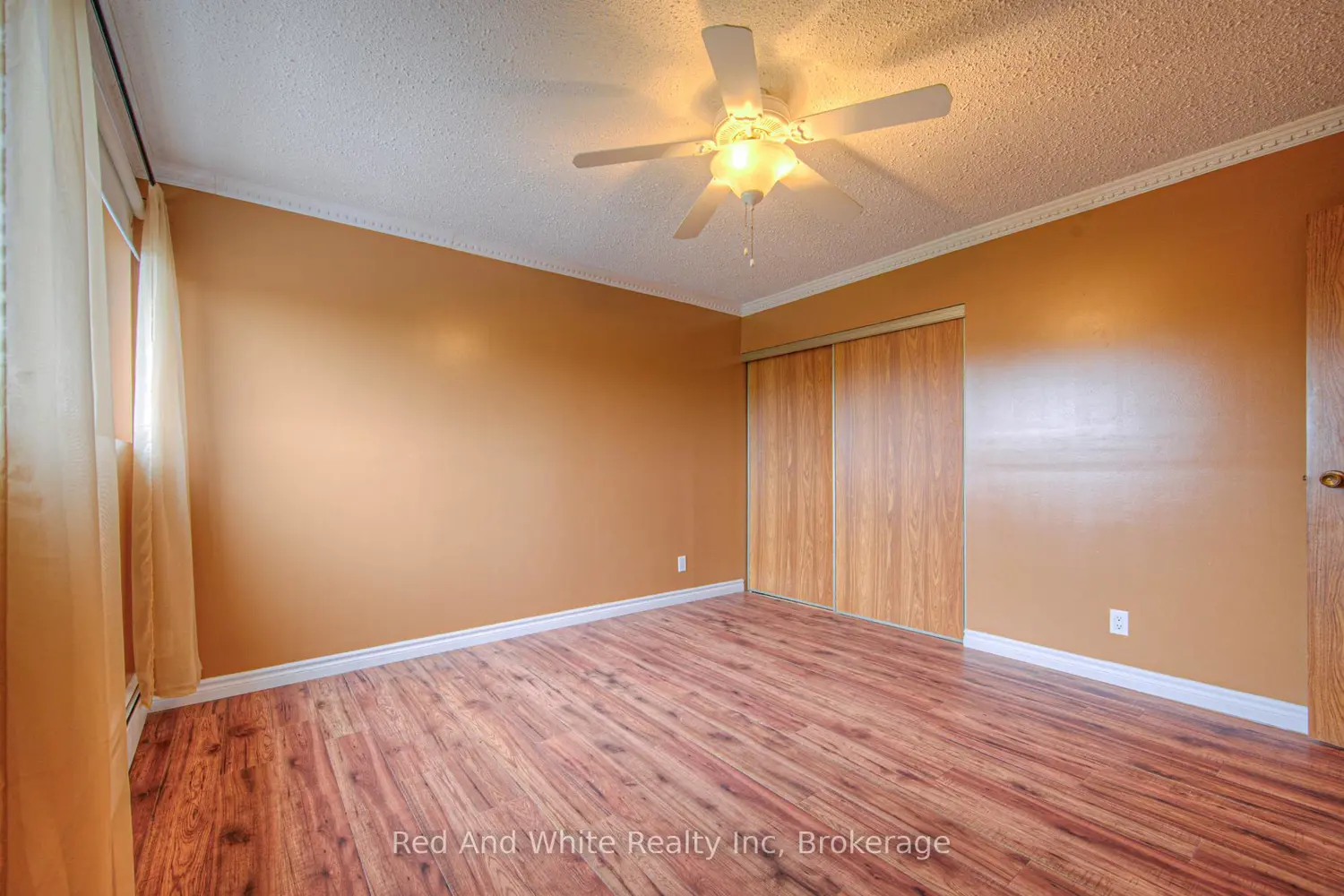 Additional image 6 of 400 Champlain Boulevard 406