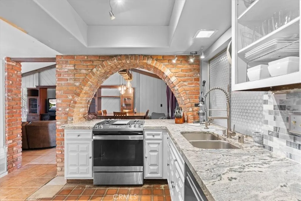 Additional image 14 of 222 Village Sq, Fillmore, CA 93015