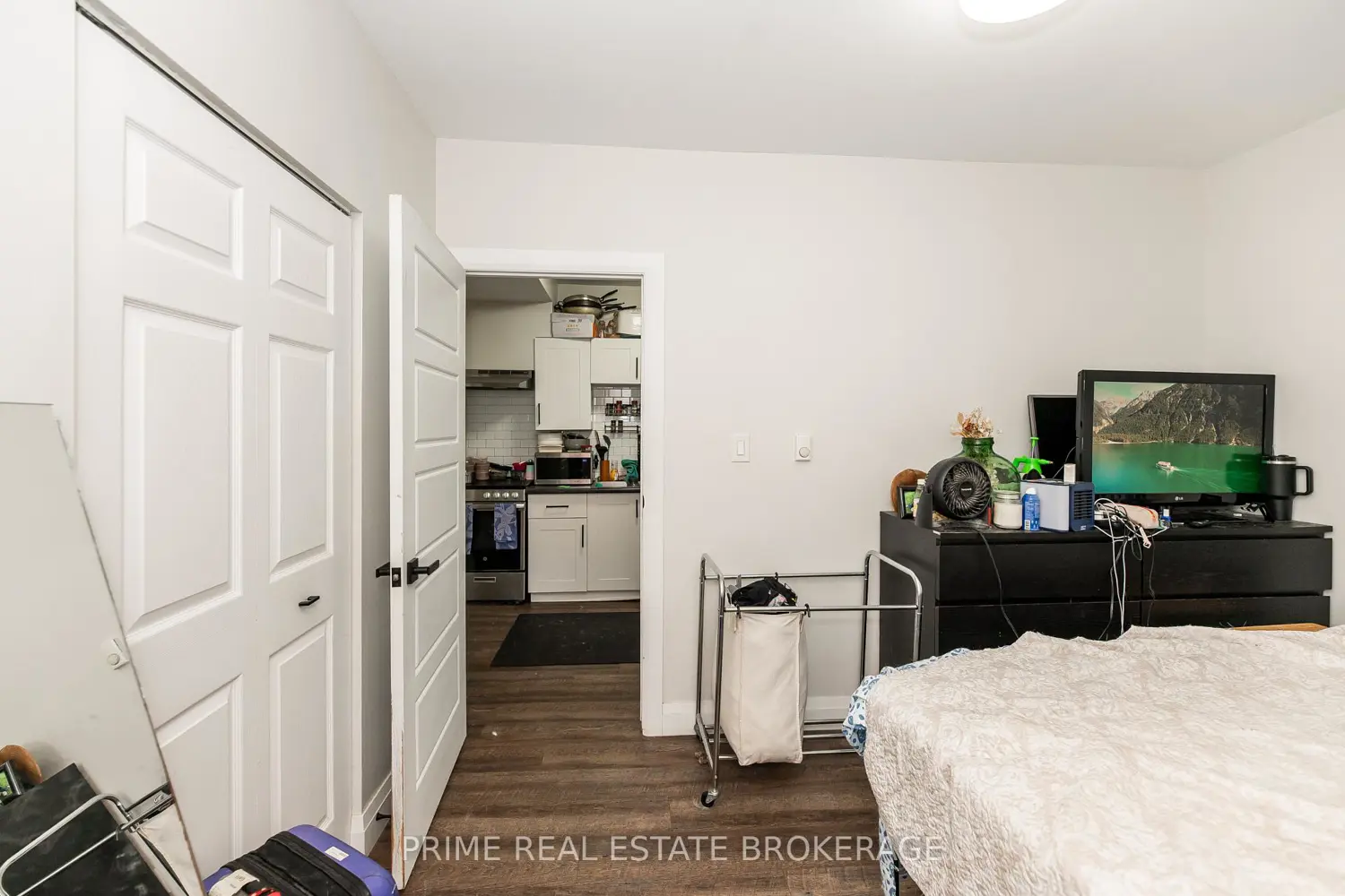 Additional image 9 of 376 Burwell Street