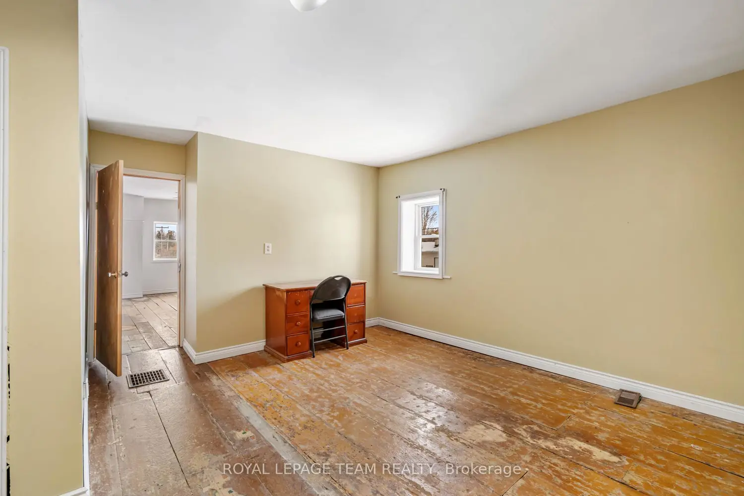 Additional image 13 of 3542 Beckstead Road