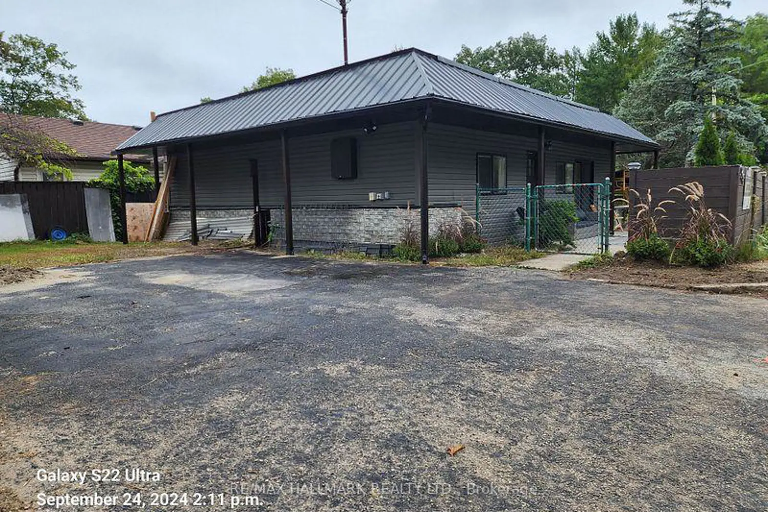 Additional image 4 of 1560 River Road