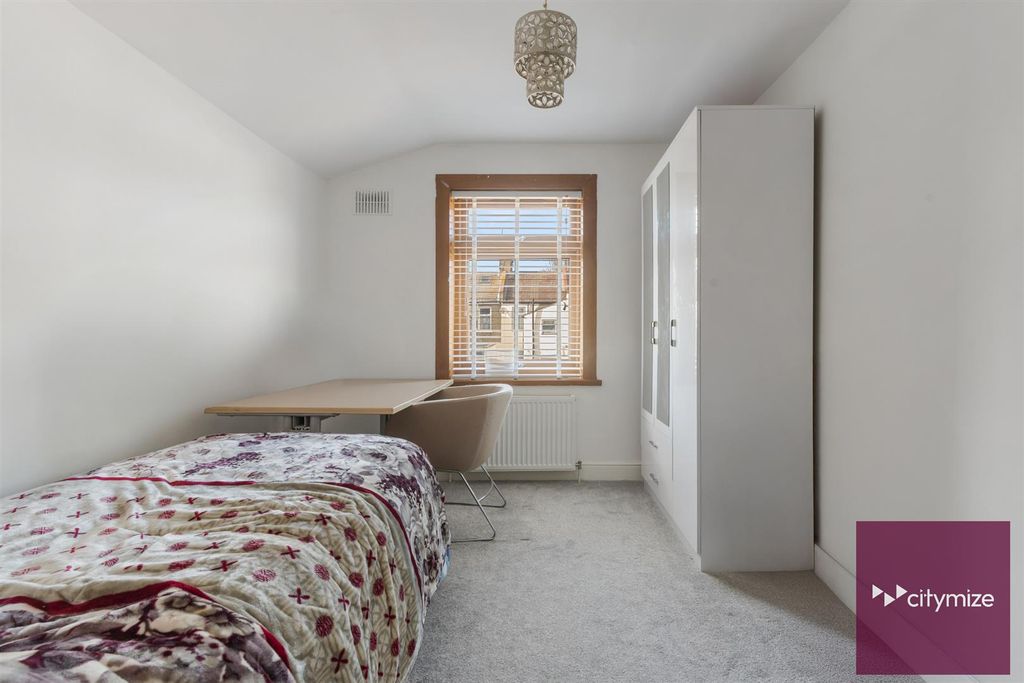 Additional image 10 of 3 bed terraced house for salePrestbury Road, Forest Gate, London E7