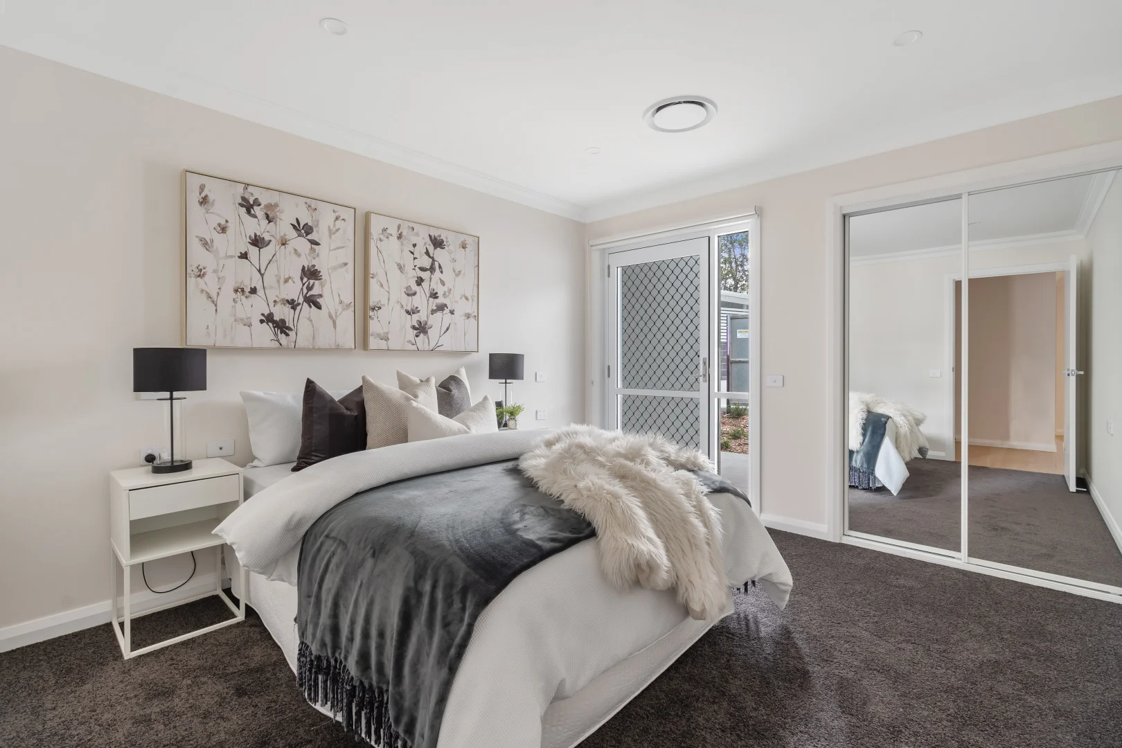 Additional image 9 of 2/409-417 Great Western Highway, Springwood NSW 2777