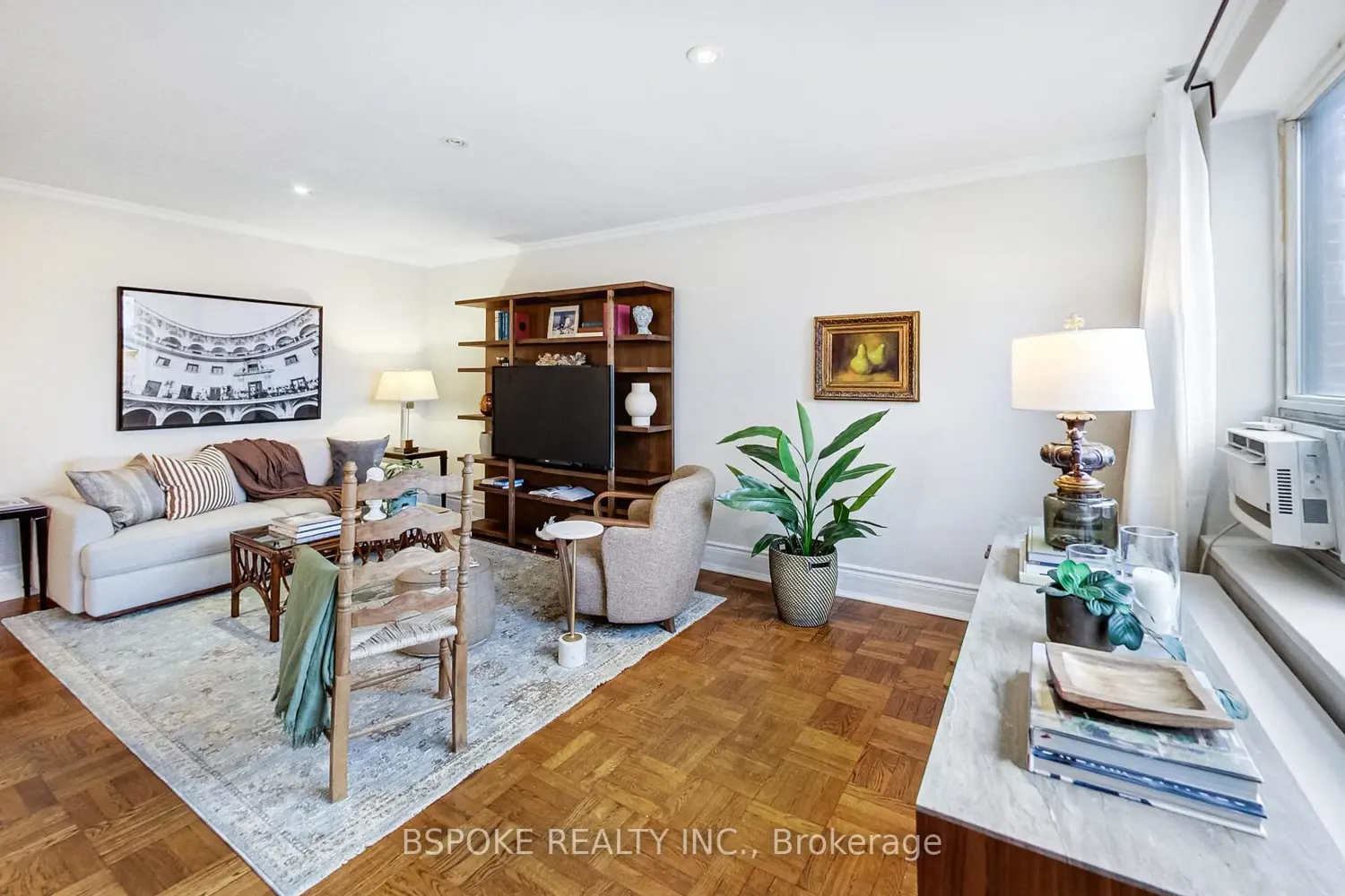 Additional image 9 of 2550 Bathurst Street 405