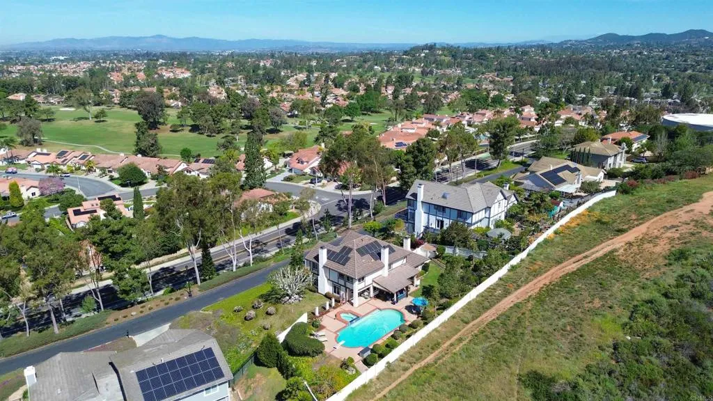 Additional image 49 of 2525 Dundee Way, Vista, CA 92081