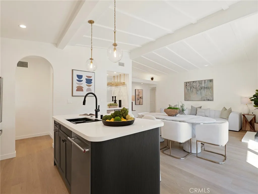 Additional image 13 of 17156 Bullock St, Encino, CA 91316