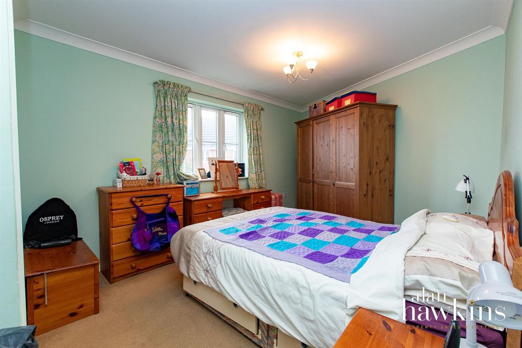 Additional image 7 of 3 bed terraced house for saleSprats Barn Crescent, Royal Wootton Bassett SN4