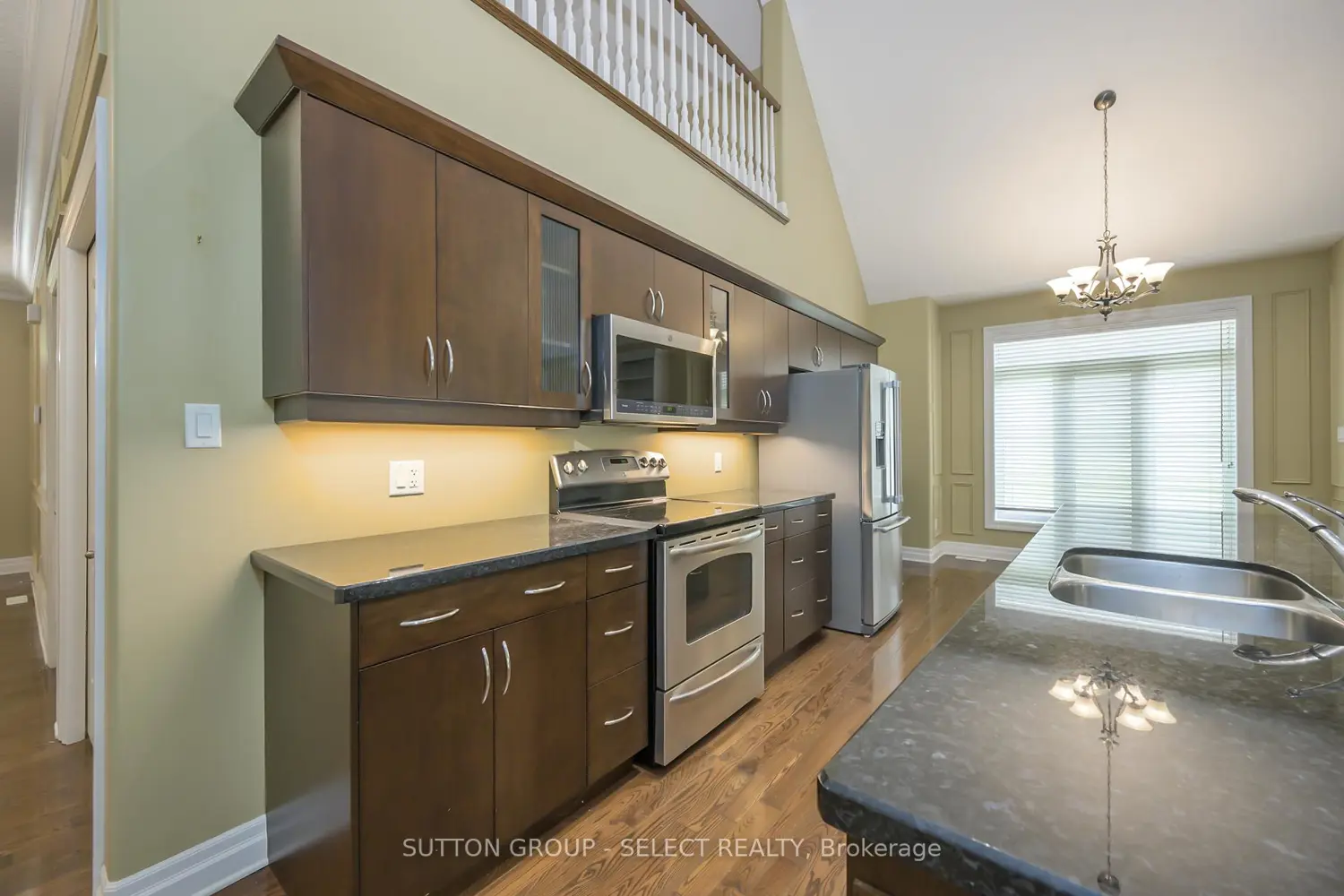 124 North Centre Road 68 photo 4
