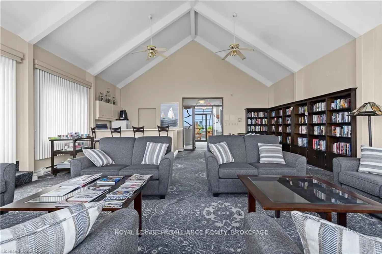 Additional image 10 of 1000 King Street 305