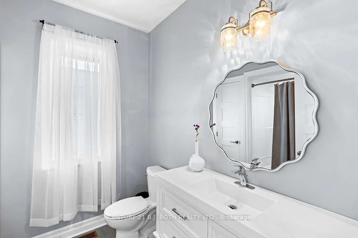 Additional image 14 of 1076 7Th Avenue