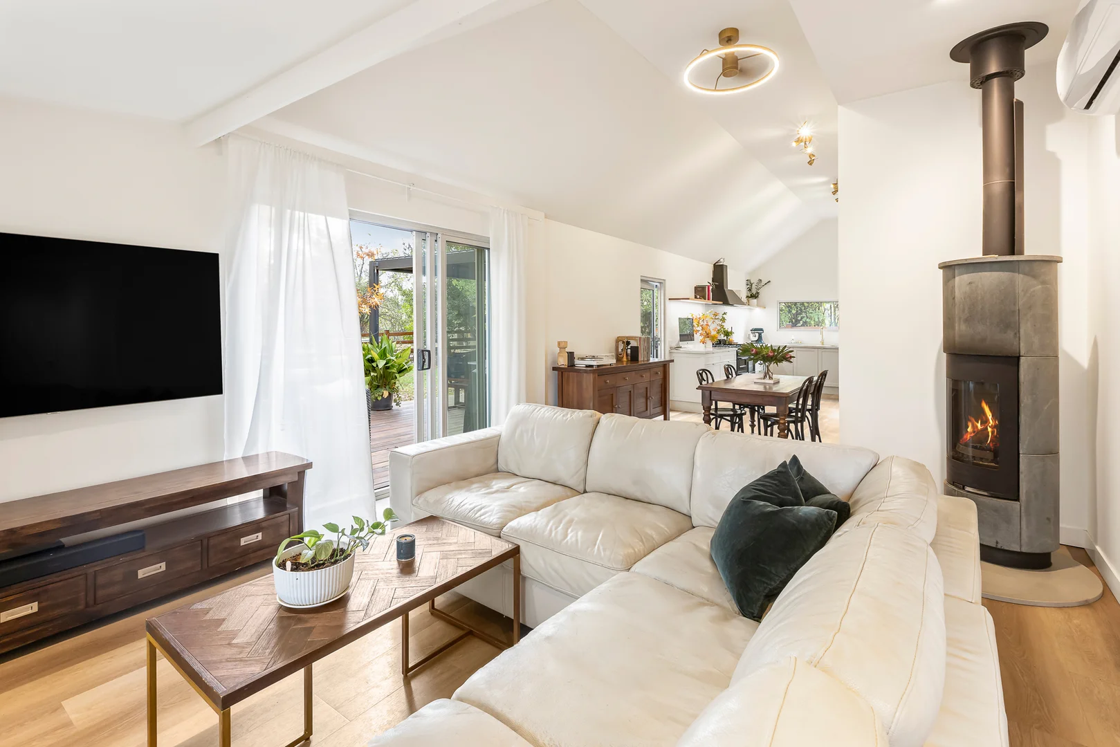 Additional image 12 of 439 Buttercup Road, Merrijig VIC 3723