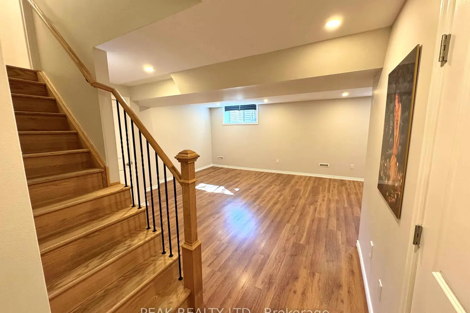 Additional image 16 of 44 Windsor Circle