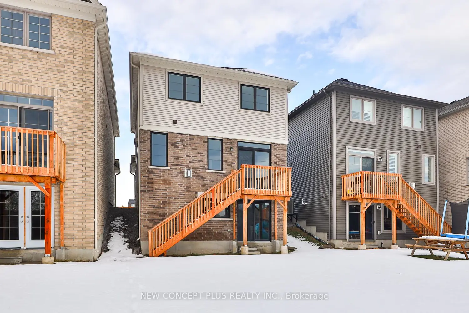 Additional image 2 of 492 Trevor Street