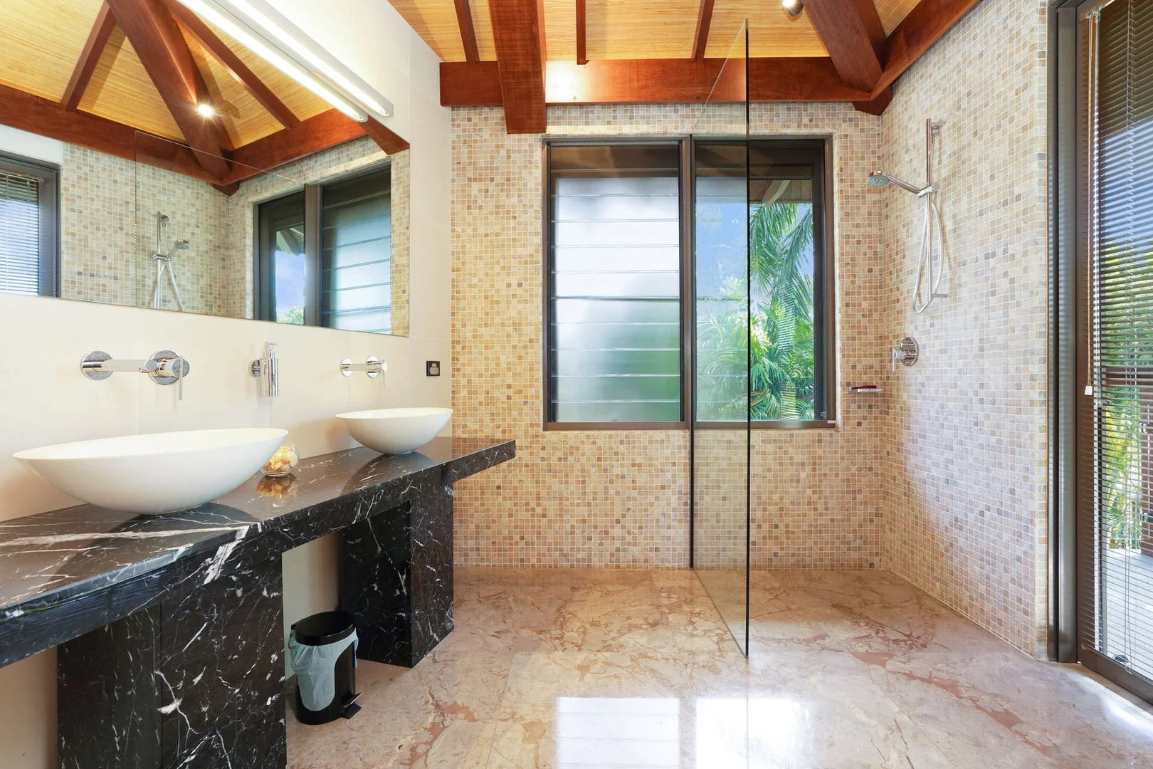 Additional image 15 of Cullen Bay NT 0820