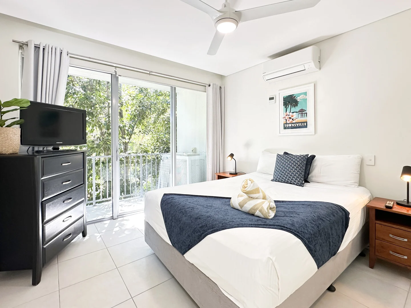 Additional image 10 of 832/123 Sooning St (Blue On Blue), Nelly Bay QLD 4819