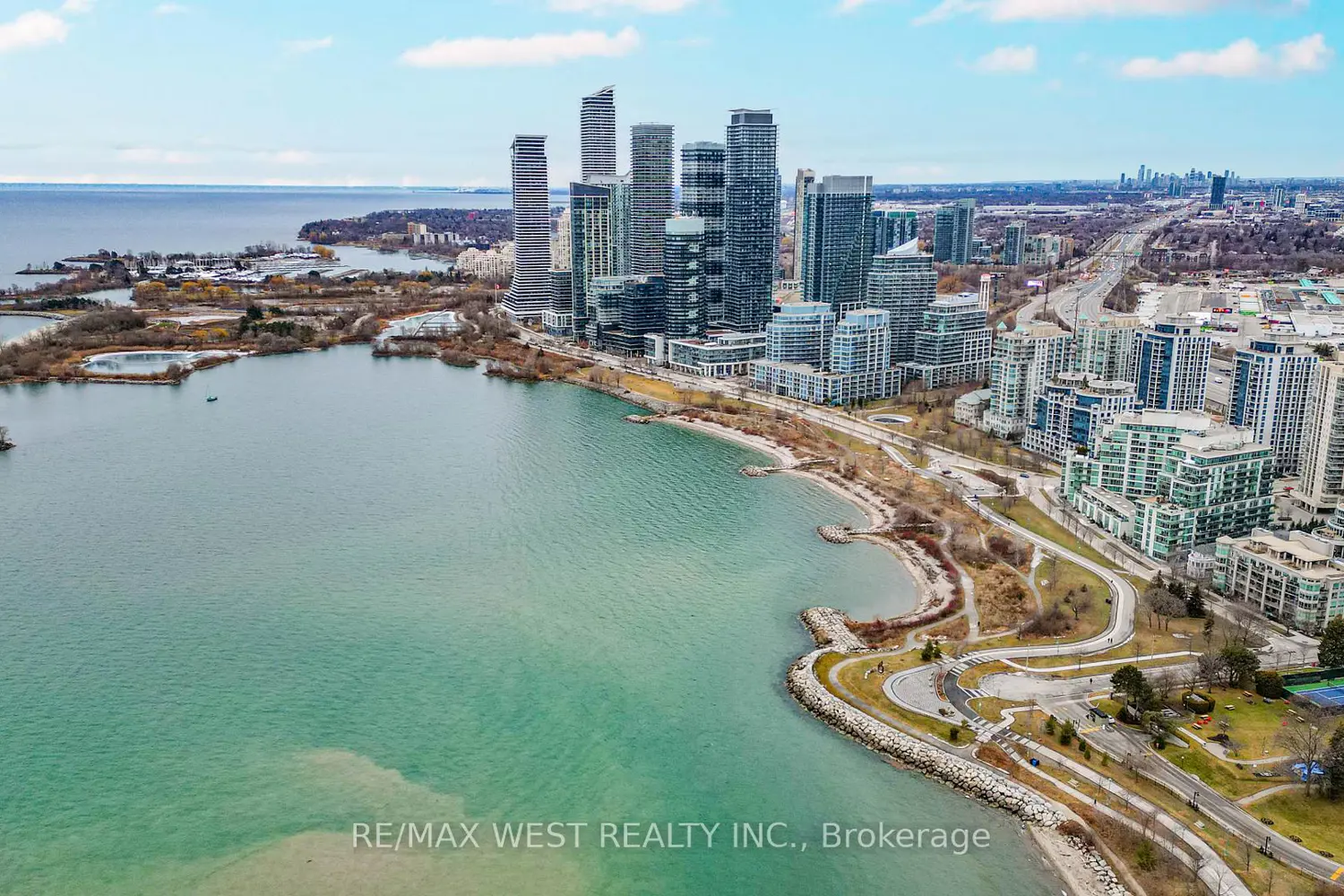 5 Marine Parade Drive 319