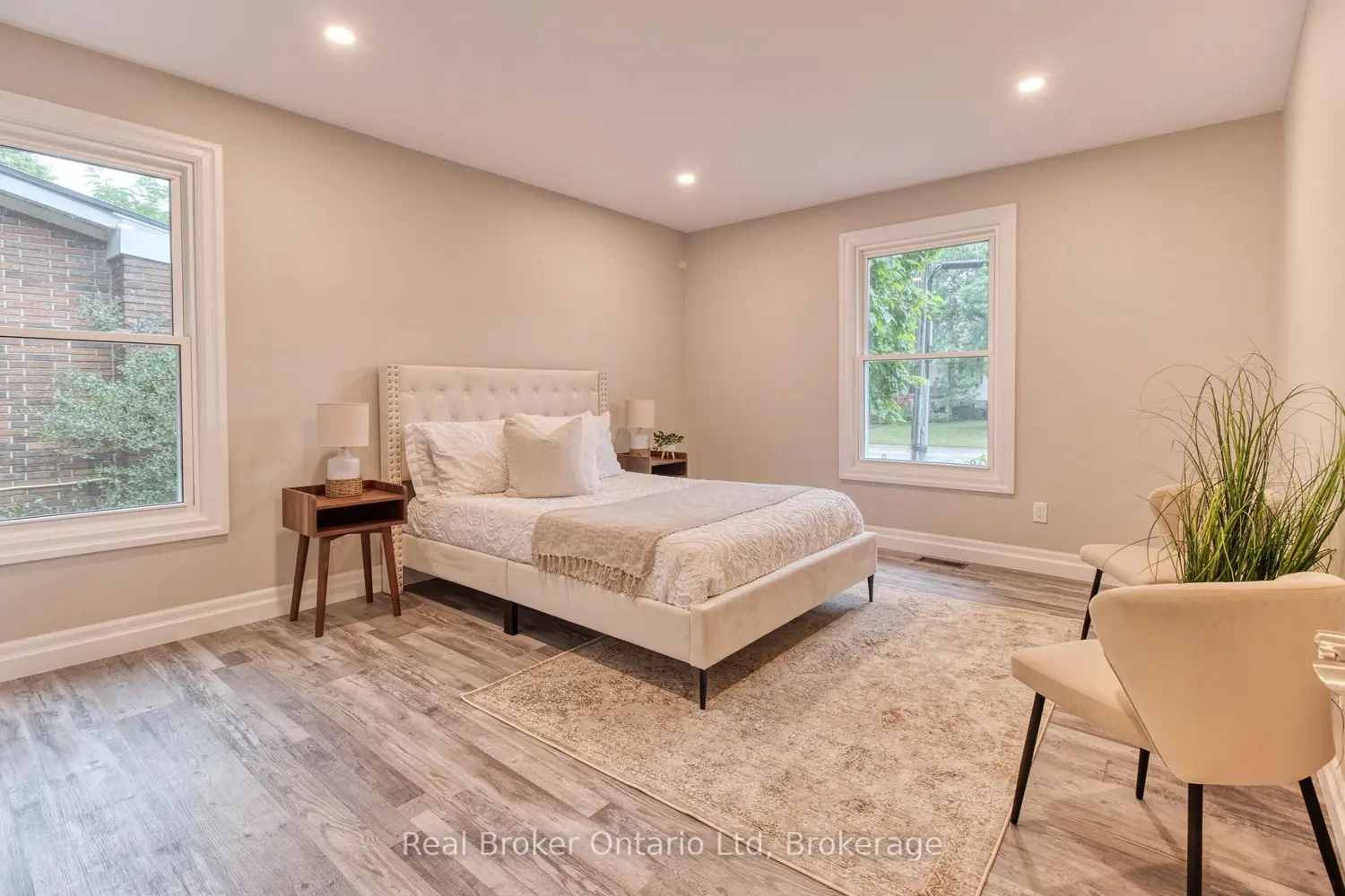 Additional image 7 of 446 Isaac Street