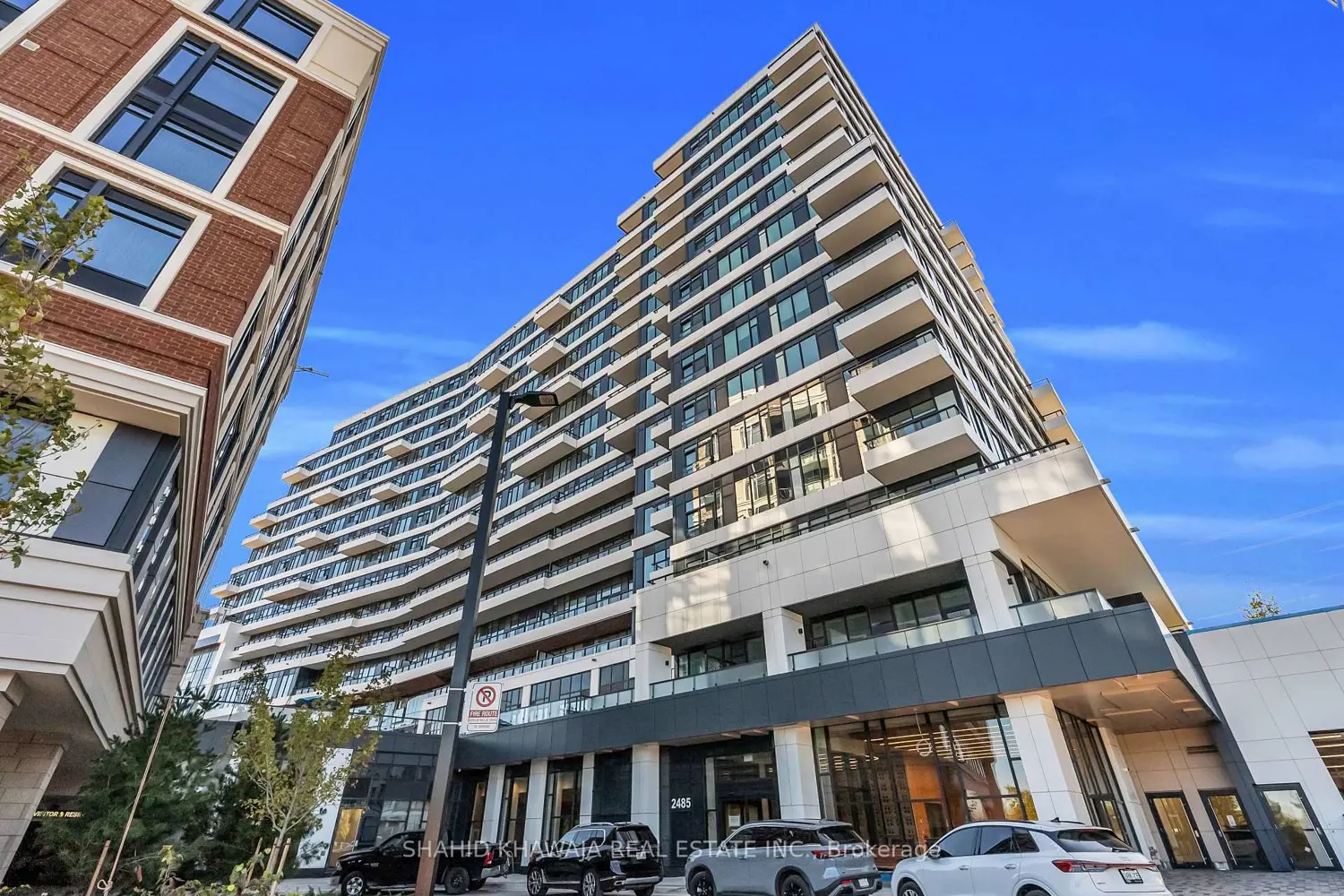 2485 Eglinton Avenue 1415