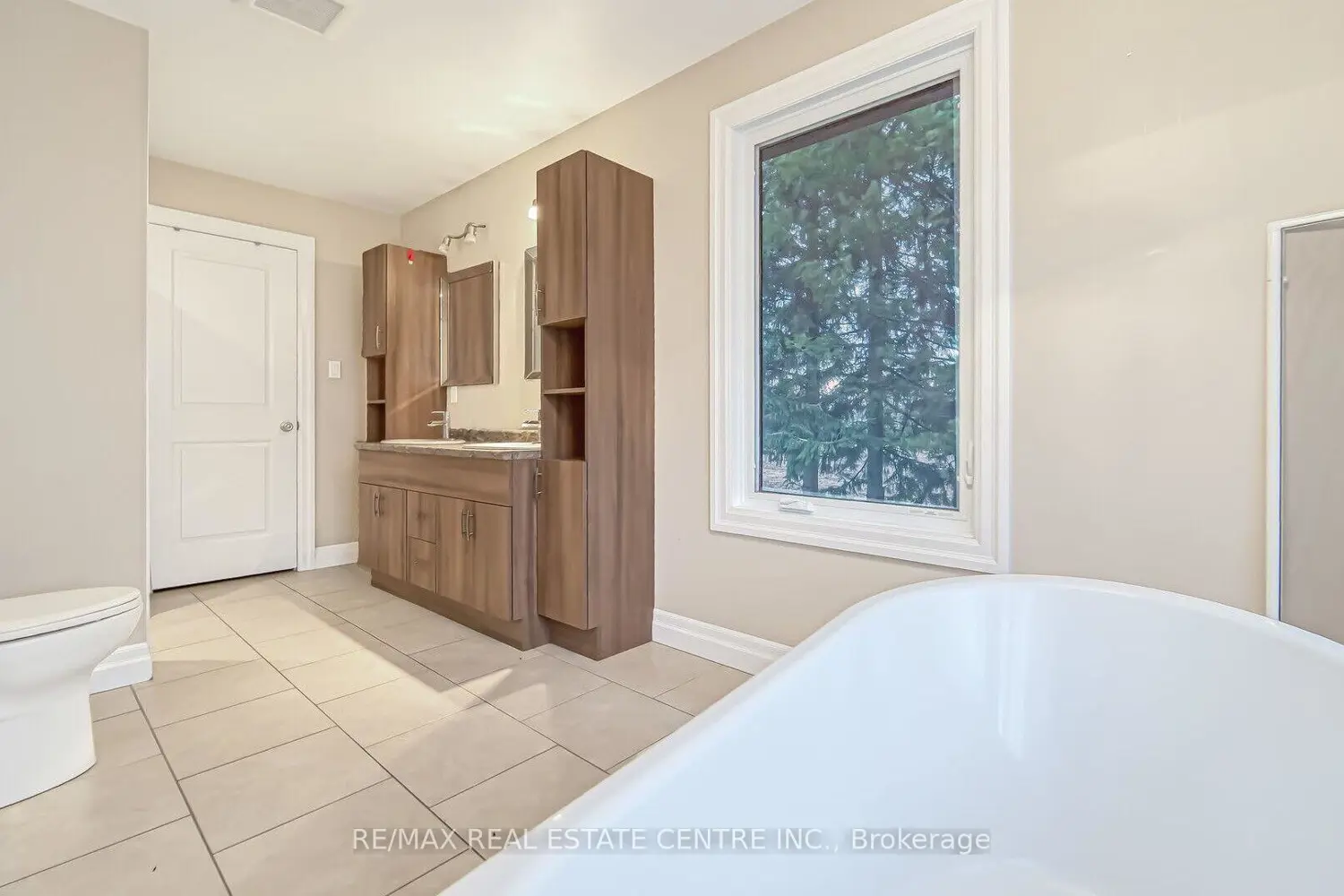 Additional image 10 of 294288 8Th Line