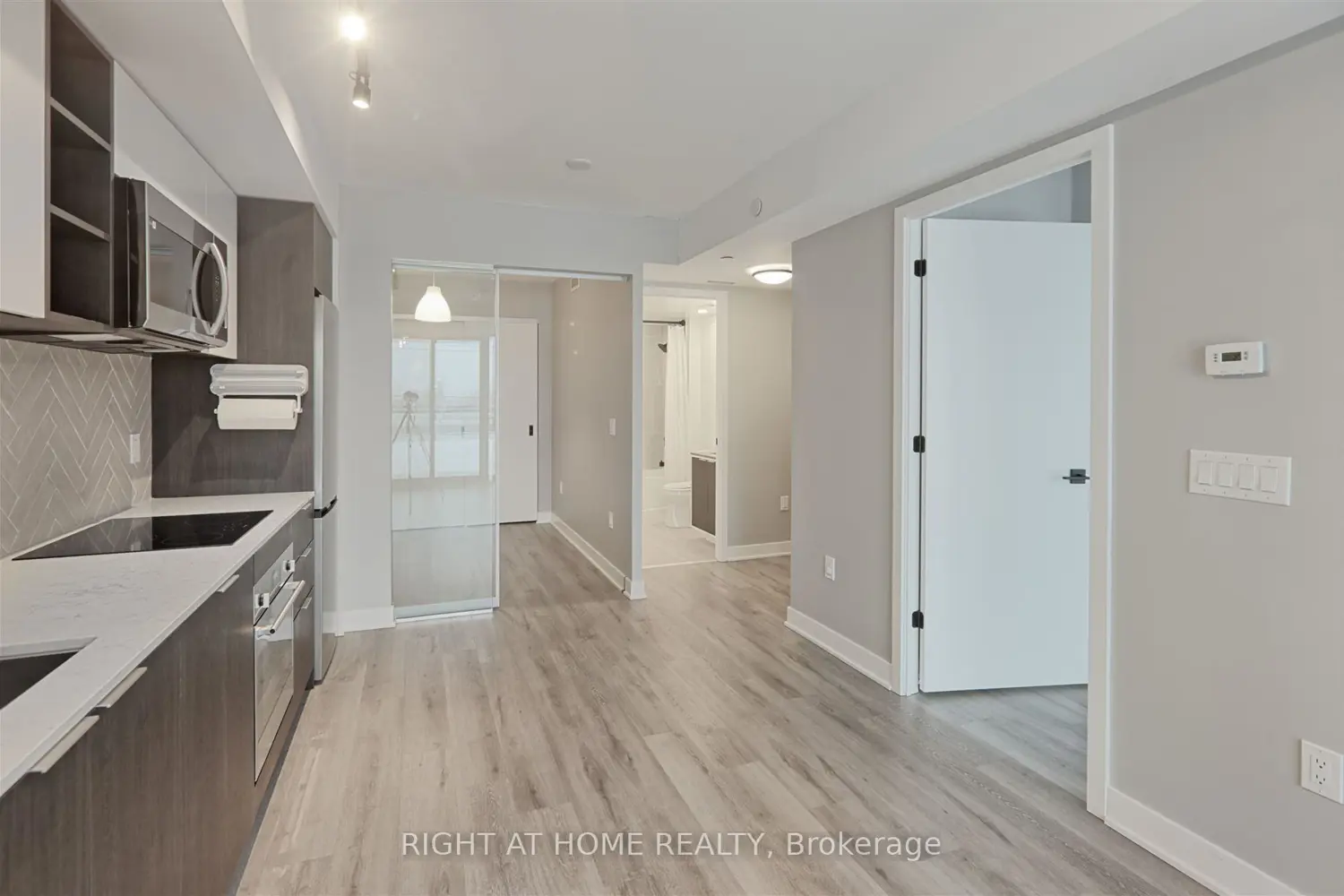 Additional image 10 of 36 Zorra Street 421