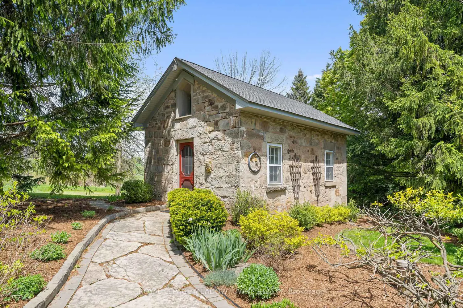 Additional image 15 of 10319 15 Side Road