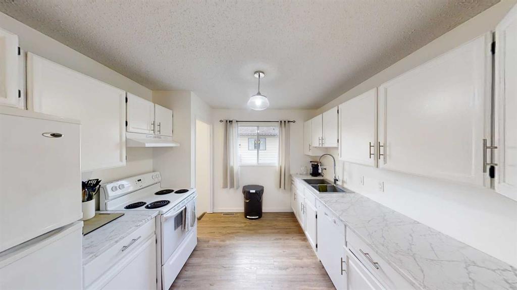 Additional image 6 of 9313 70 Avenue, Grande Prairie, AB, T8V6C6