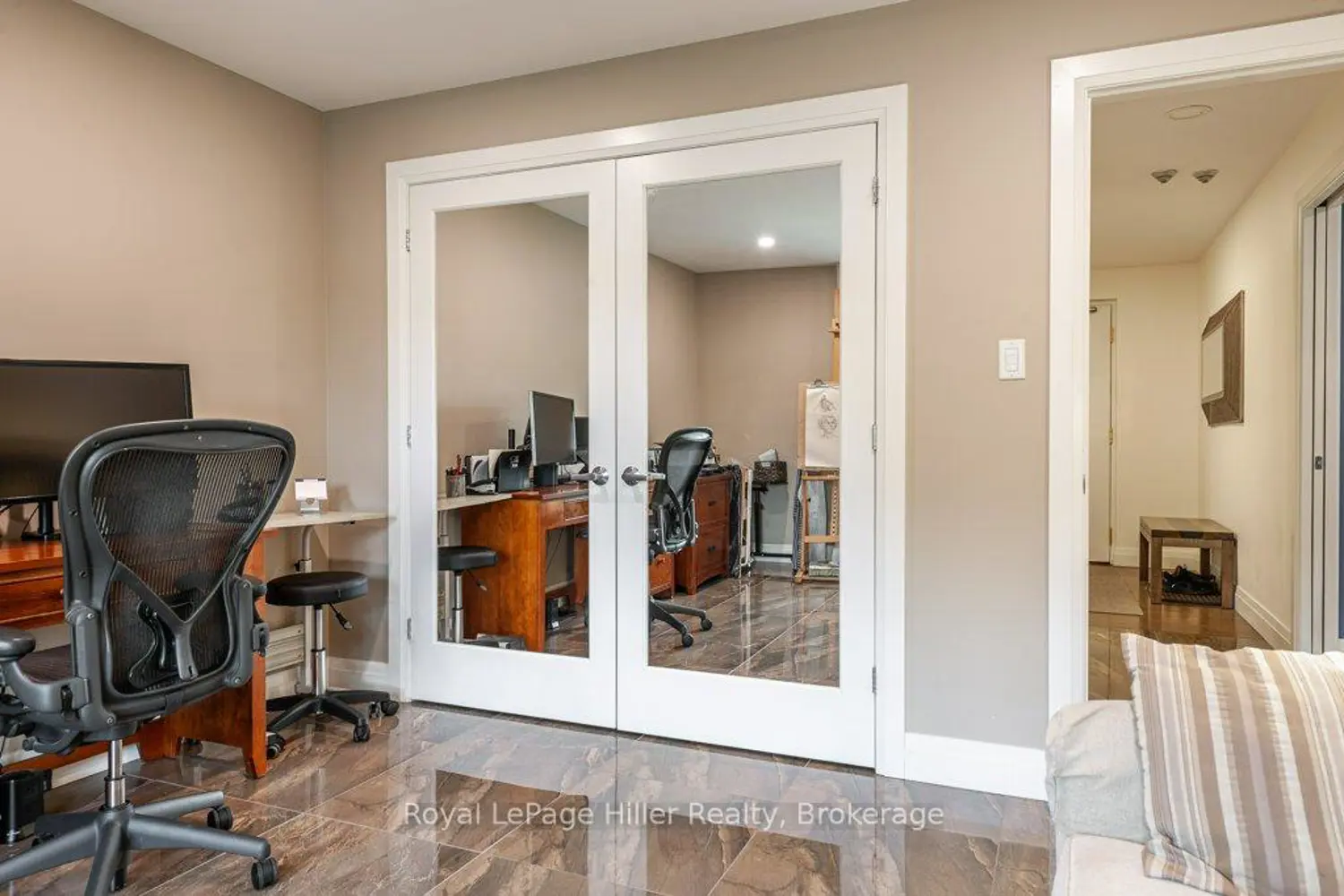 Additional image 12 of 30 Front Street 205