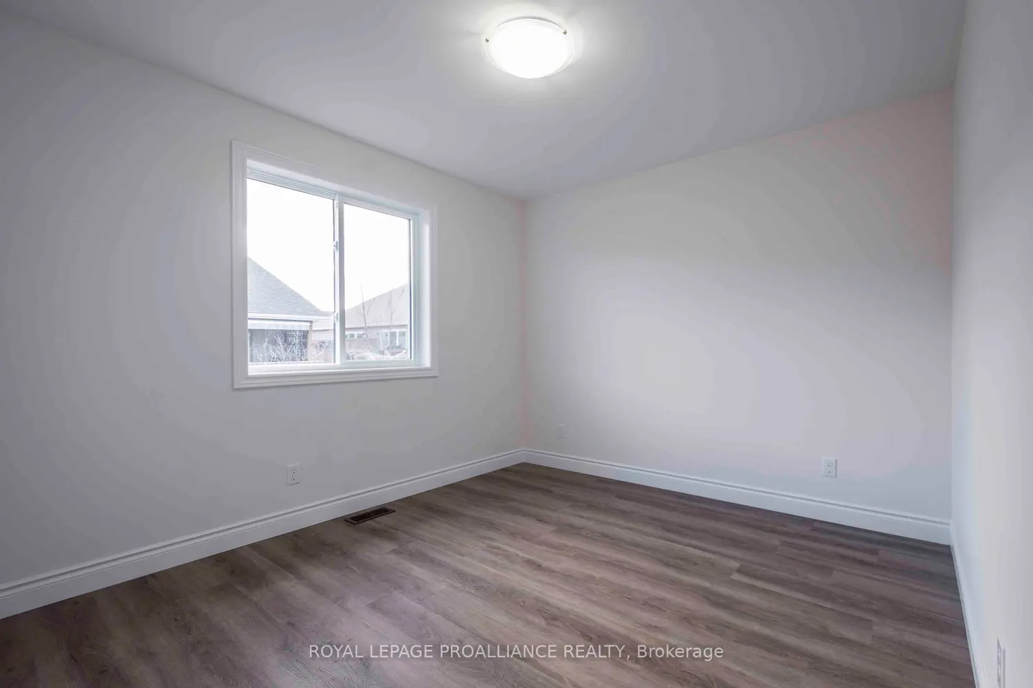 Additional image 14 of 110 Farrington Crescent